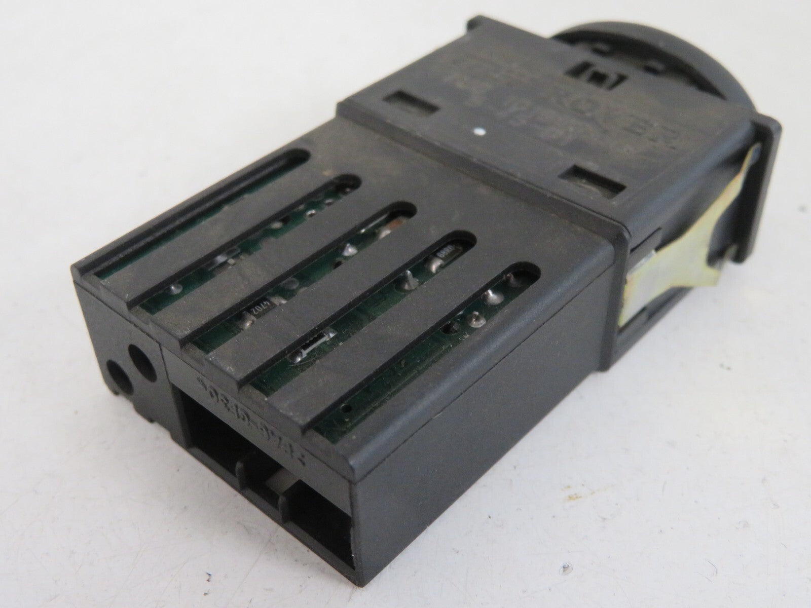 ROVER 75 HEATED SEAT SWITCH YUG101980 1999-2005 MIXA1540-16