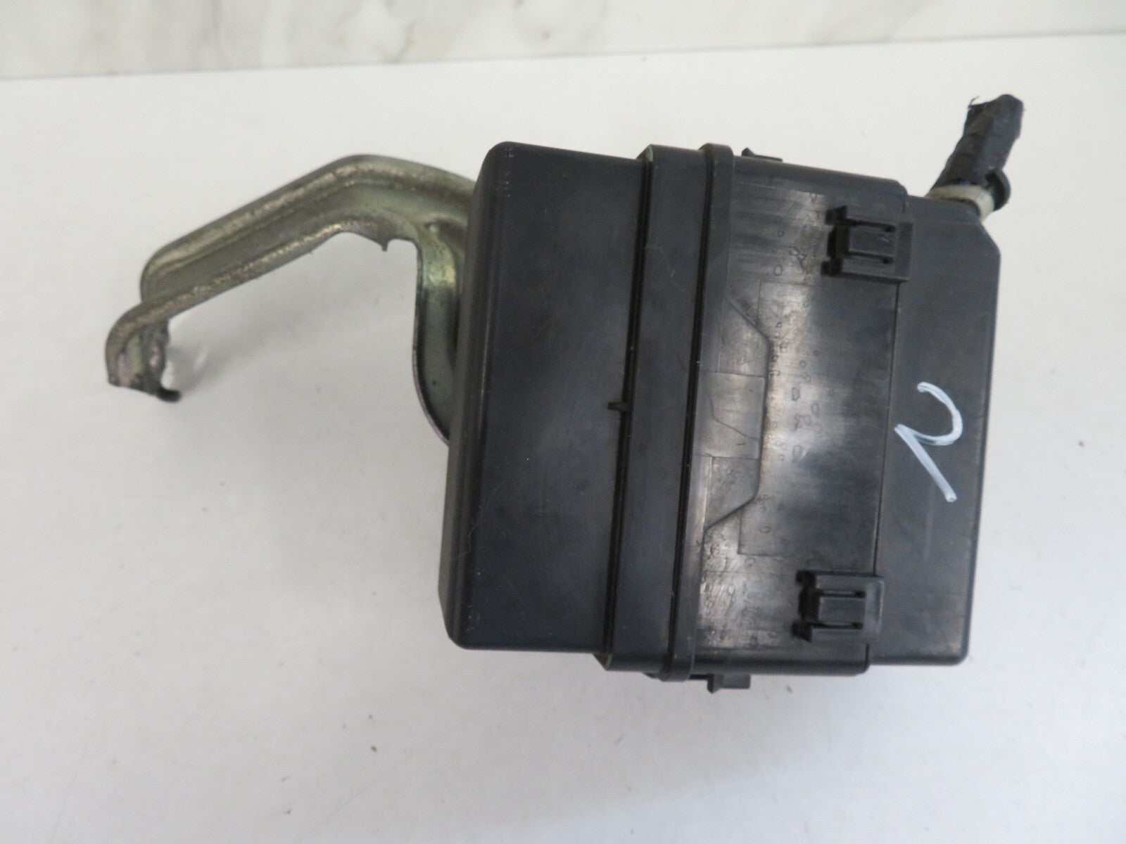 PEUGEOT 4007 ENGINE BAY RELAY BOX 2007-2012 AM1452-3