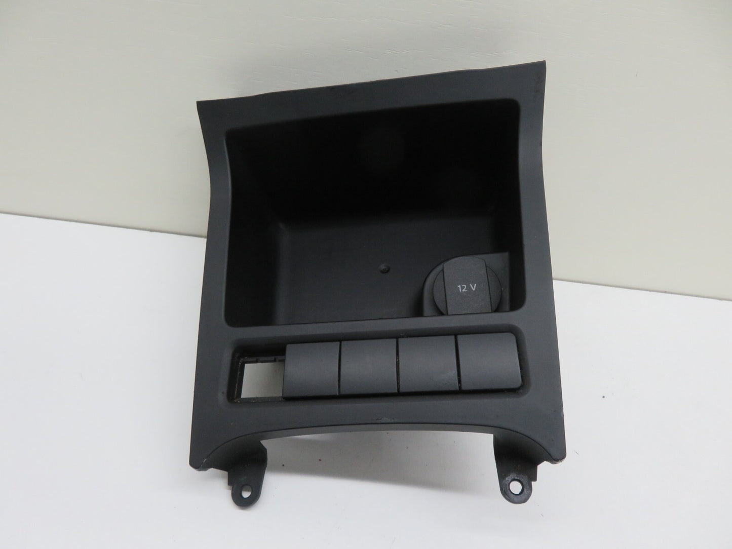 VOLKSWAGEN VW EOS 12V SOCKET STORAGE TRAY 5K0858329 2006-2010 1701-6