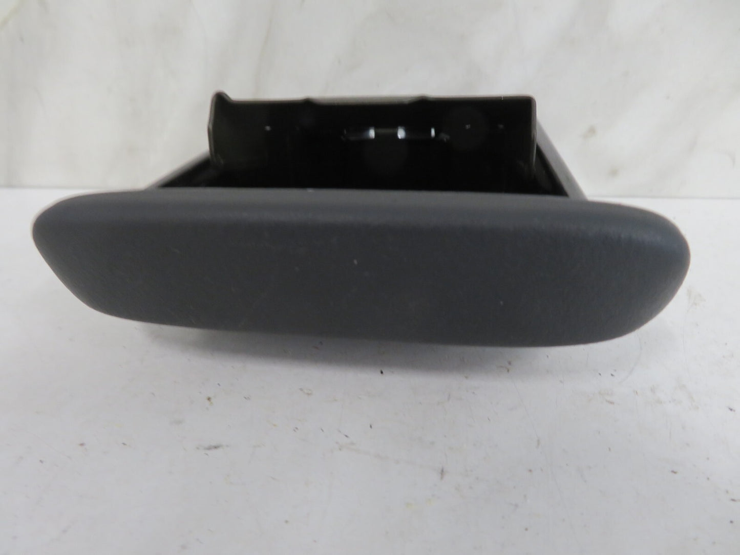 TOYOTA YARIS MK1 INTERIOR ASHTRAY 1999-2005 MIX1419-12