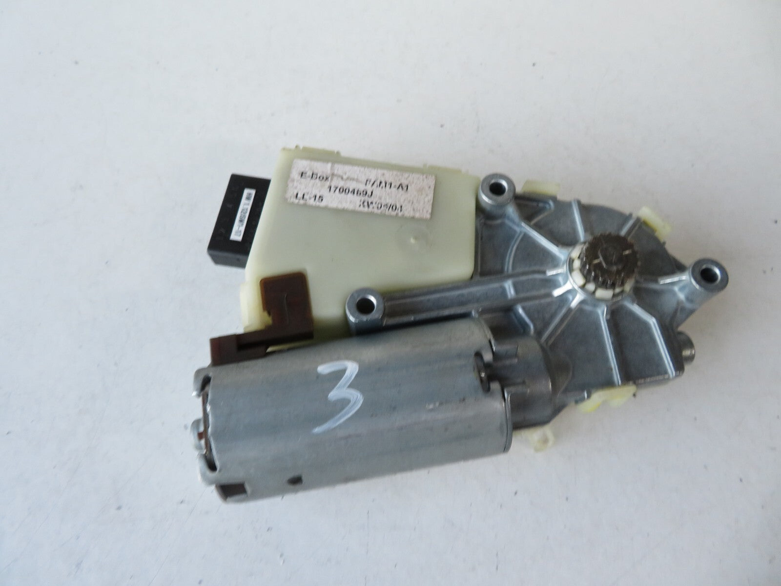 PEUGEOT 307 SW SUNROOF MOTOR 1700469J 404424 2005-2008  MIX1605-3