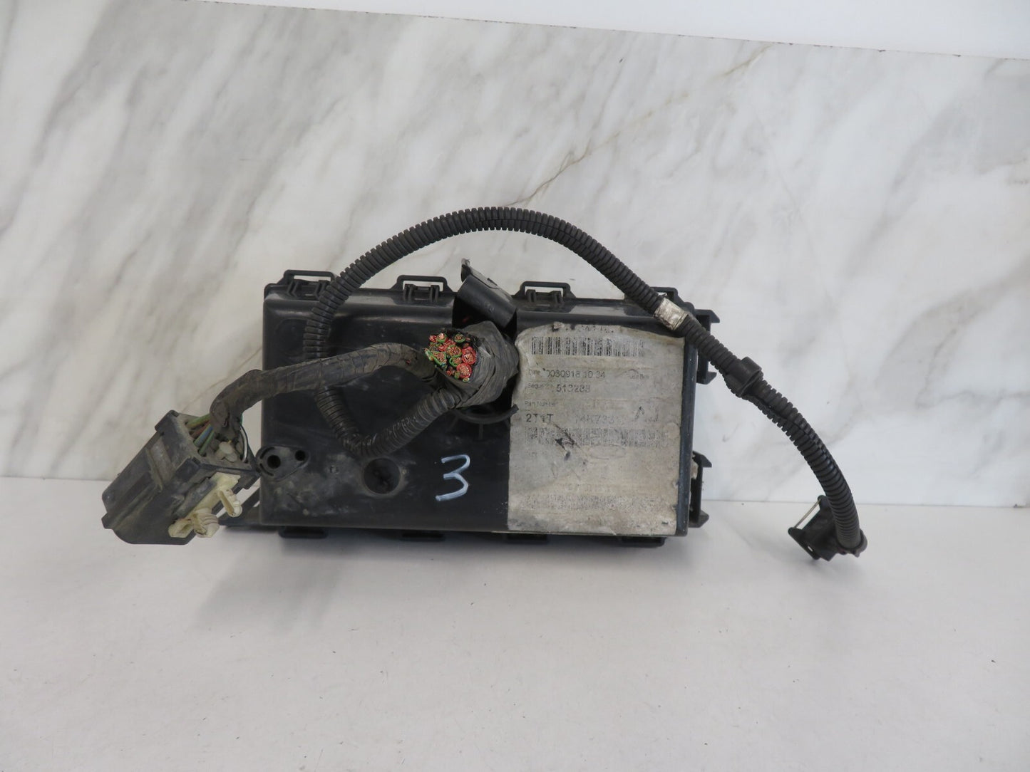 FORD TRANSIT CONNECT 1.8 TDCI ENGINE BAY FUSE BOX 2T1A14A067AD 2002-2006 A1327-3