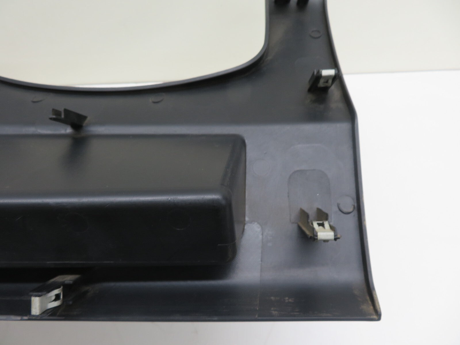 CITROEN BERLINGO MK2 OS DRIVER LOWER STEERING COLUMN TRIM 2008-2014 1747-1