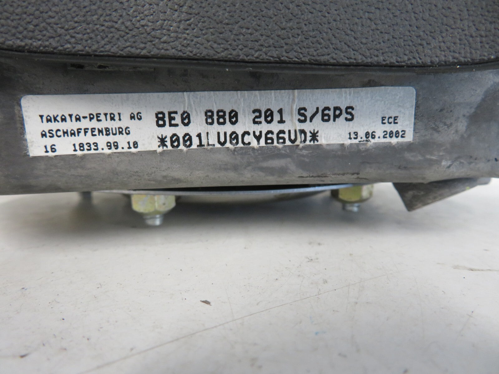 AUDI A8 D2 STEERING WHEEL AIR BAG 8E0880201 1998-2002 A1636-5