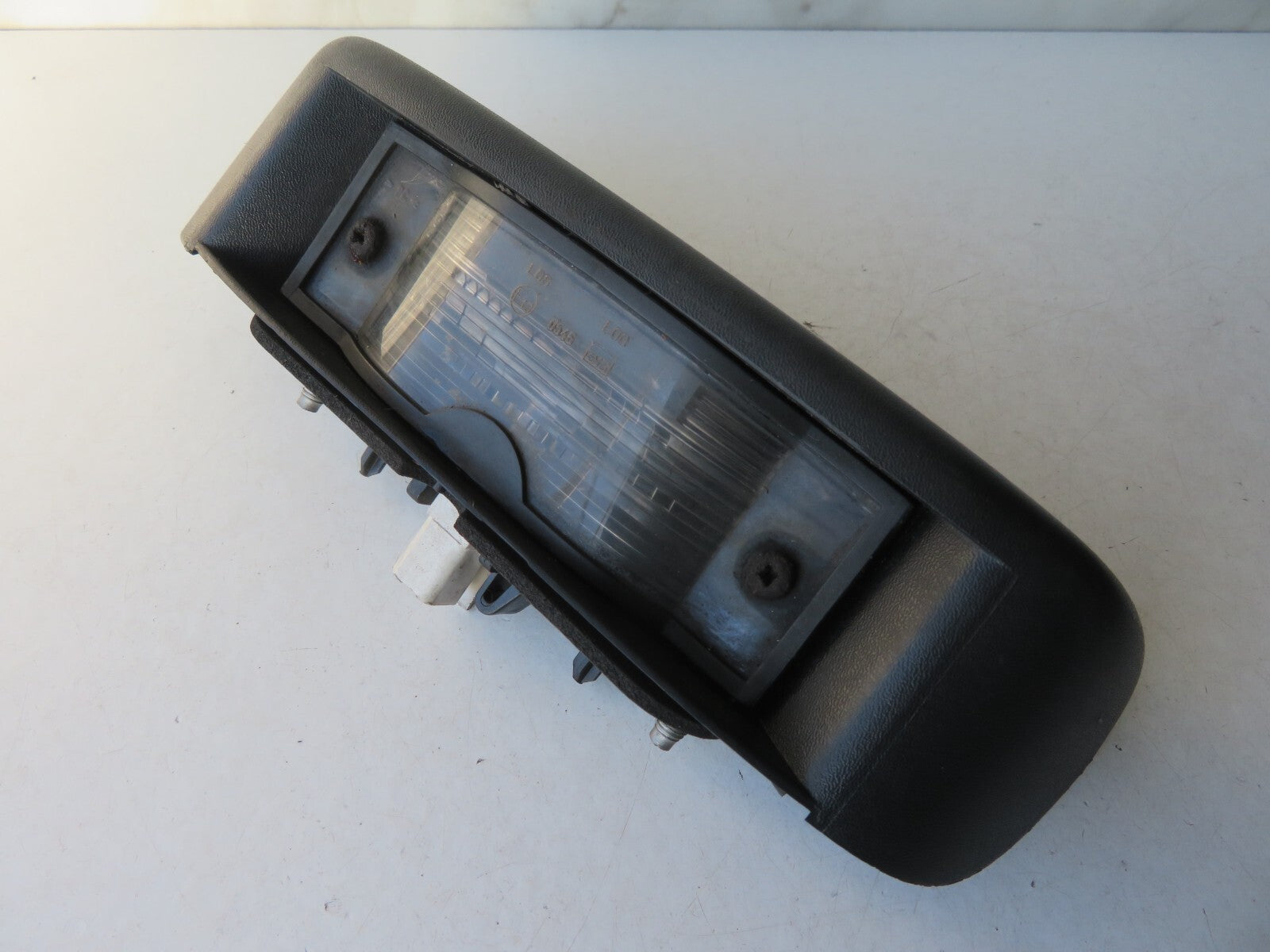 RENAULT TRAFFIC VIVARO REAR NUMBERPLATE LIGHT 8200211477 2001-2014 AS14-2