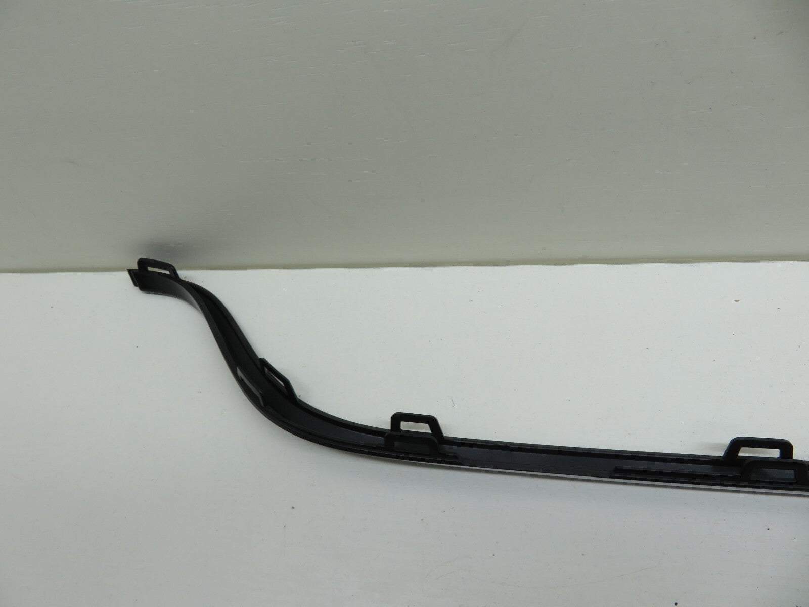 REAR BUMPER MOULDING TRIM FOR MERCEDES C CLASS ME4421275 2013-2018