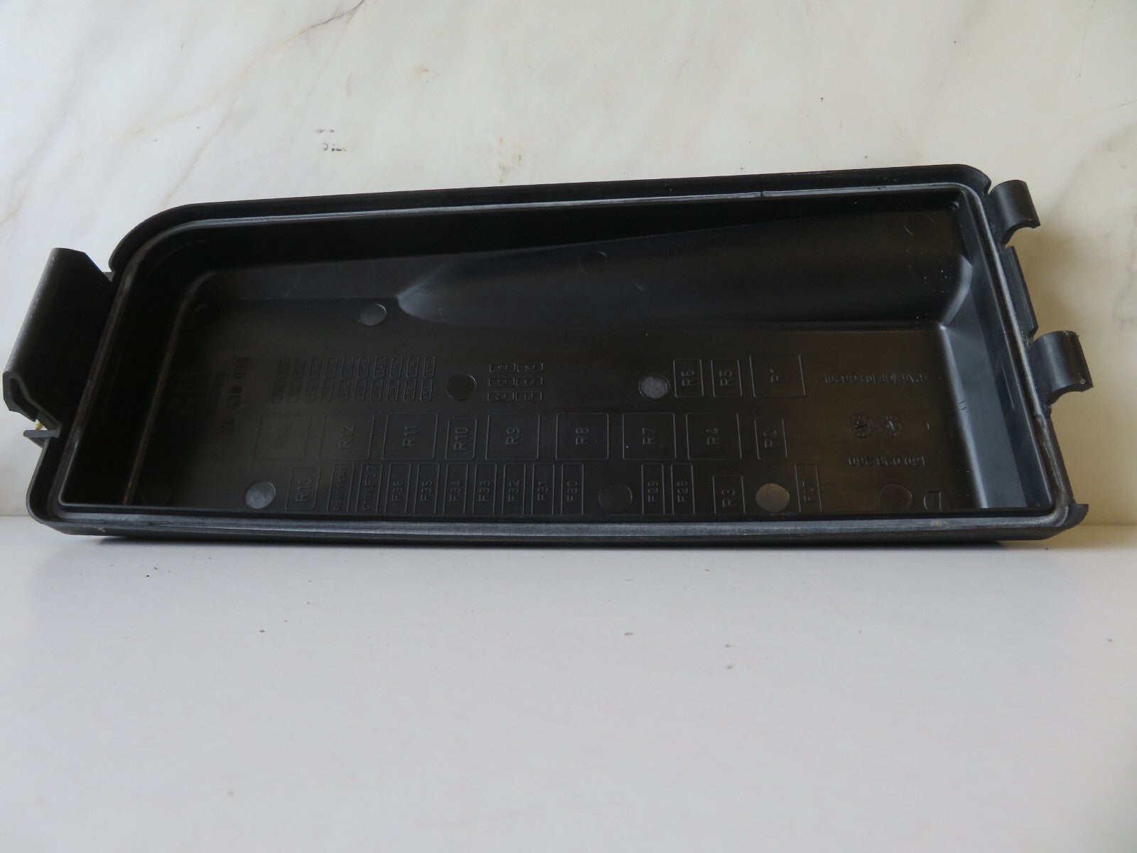 SAAB 9-3 FRONT FUSE BOX COVER 460023260 2004-2007 AMS1455