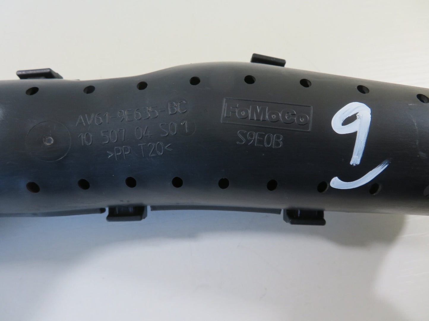 FORD C MAX AIR DUCT TRIM AV61-9E635-BC 2011-2015 1518-9