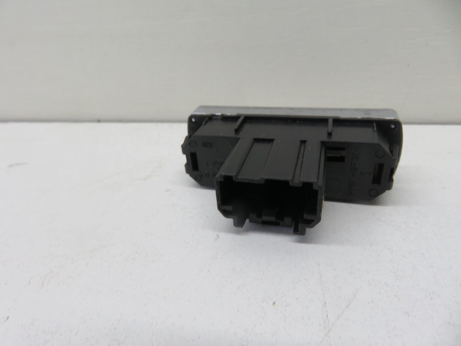 FORD S-MAX HAZARD SWITCH 6M2T-13A350-AB 2006-2014 1789-13