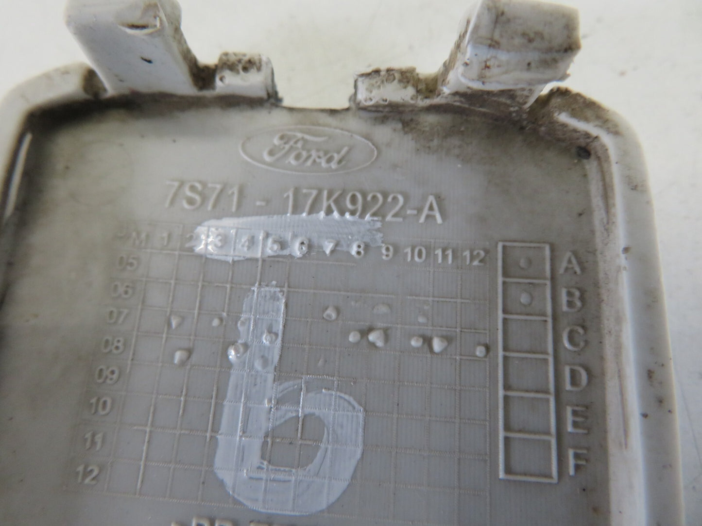 FORD MONDEO MK4 REAR BUMPER TOW EYE COVER 7S71-17K922-A 2007-2011 A1044-9