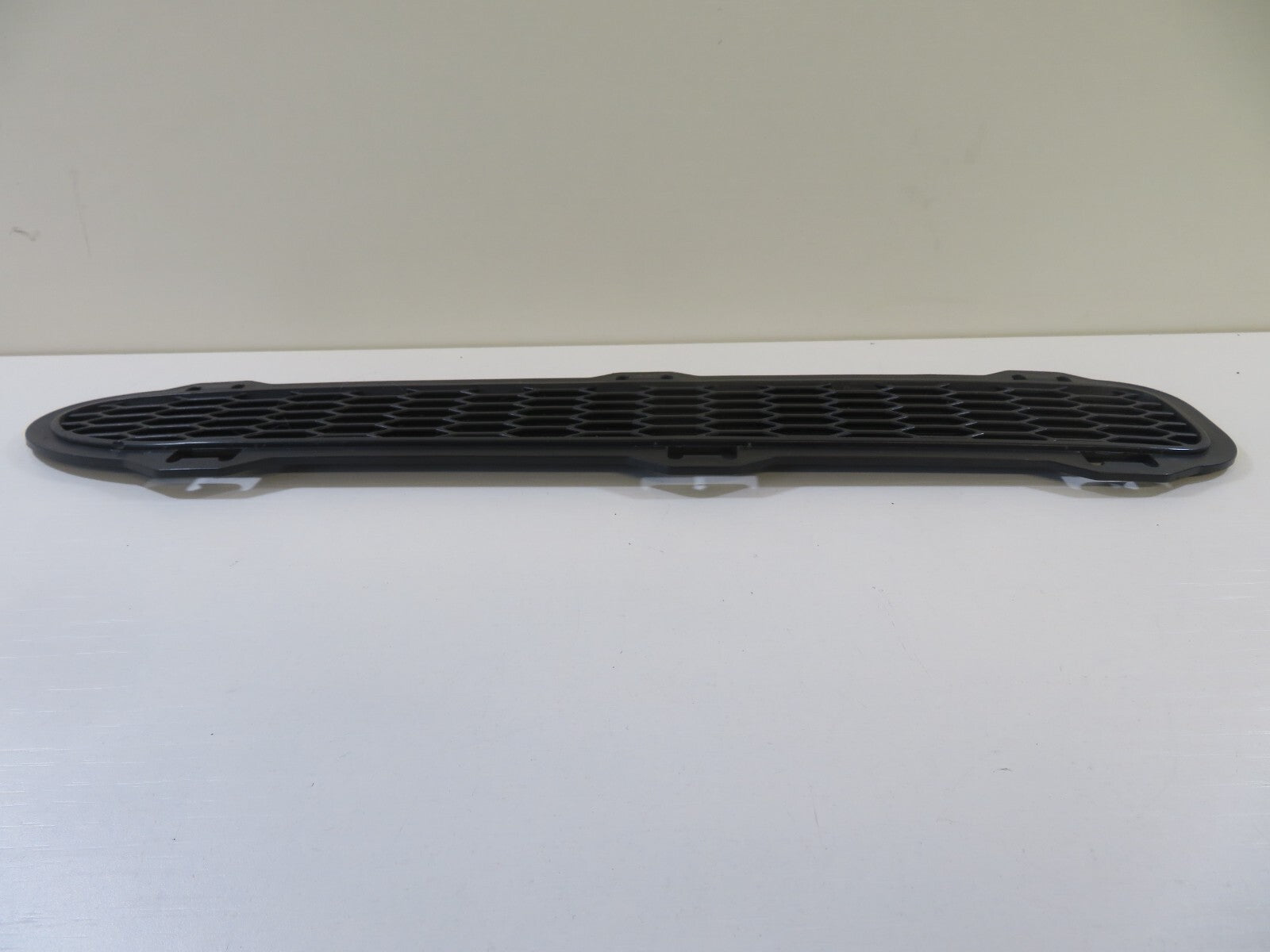 BMW MINI COOPER R50 R53 REAR BUMPER GRILL TRIM 7068398 2004-2006 1927-16