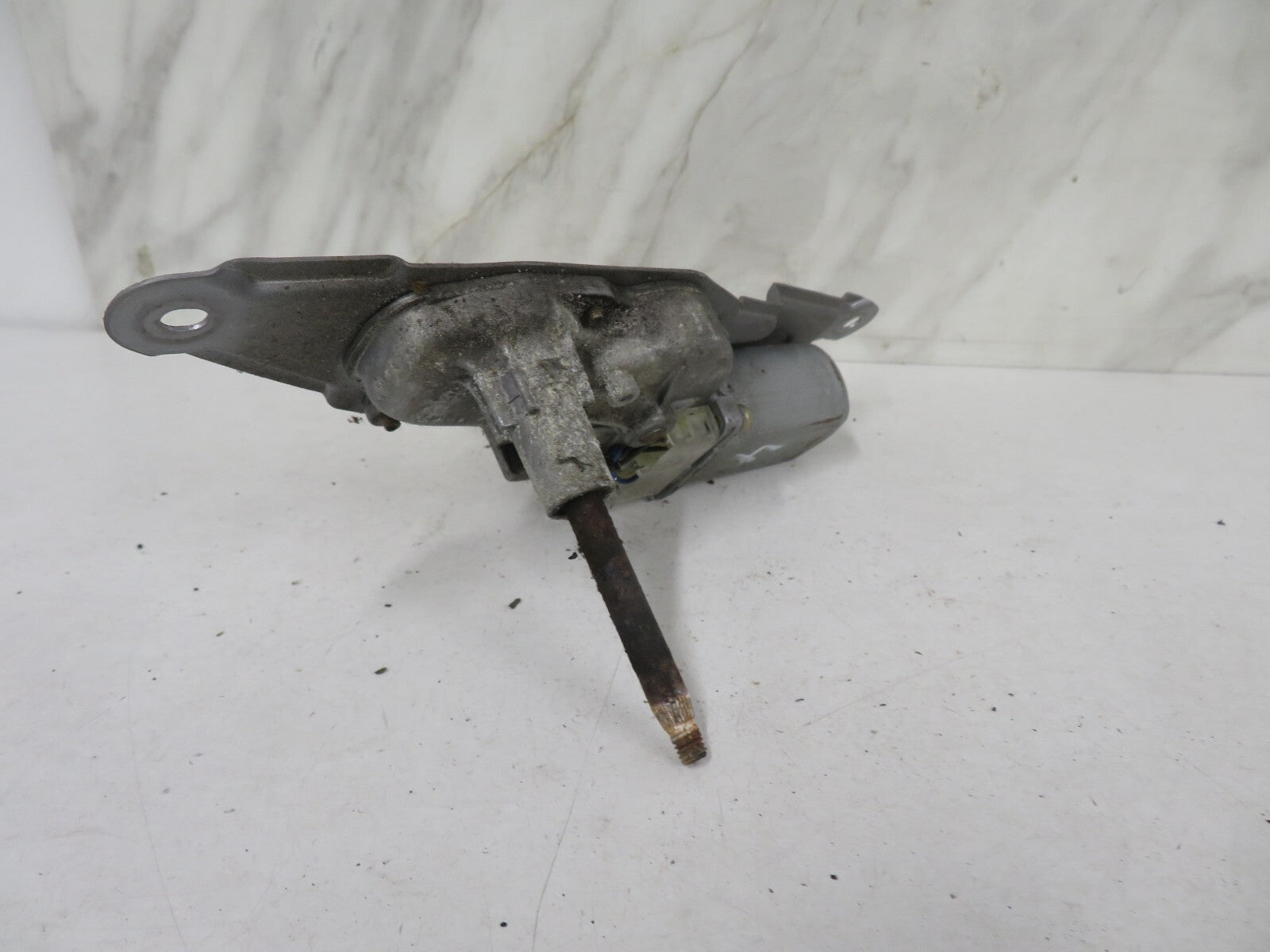 DAIHATSU CHARADE REAR WIPER MOTOR 85130-B2020 2003-2006 1424-4