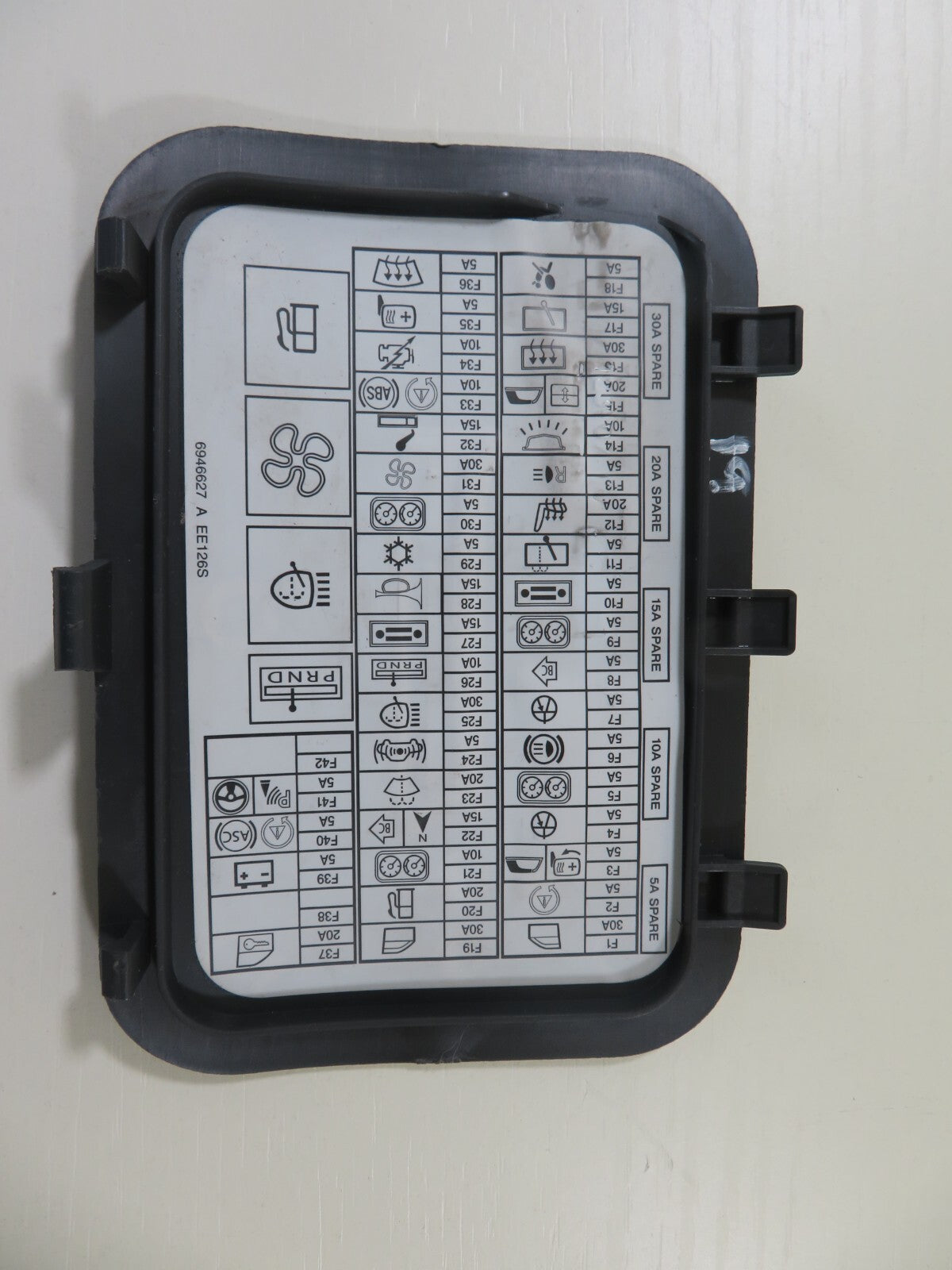 BMW MINI COOPER R50 R53 FOOTWELL FUSE BOX COVER 6946627 2004-2006 1927-19