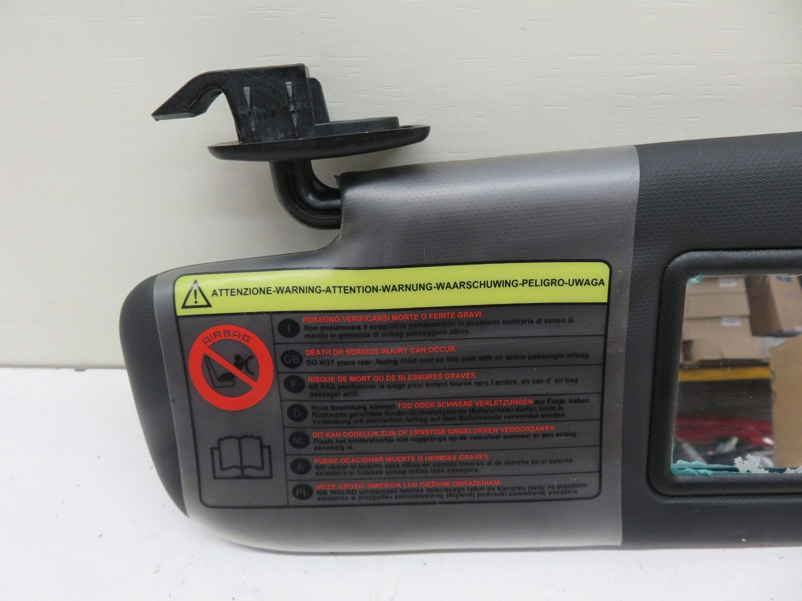 FIAT 500 NS PASSENGER SUN VISOR 2007-2012 1837-6