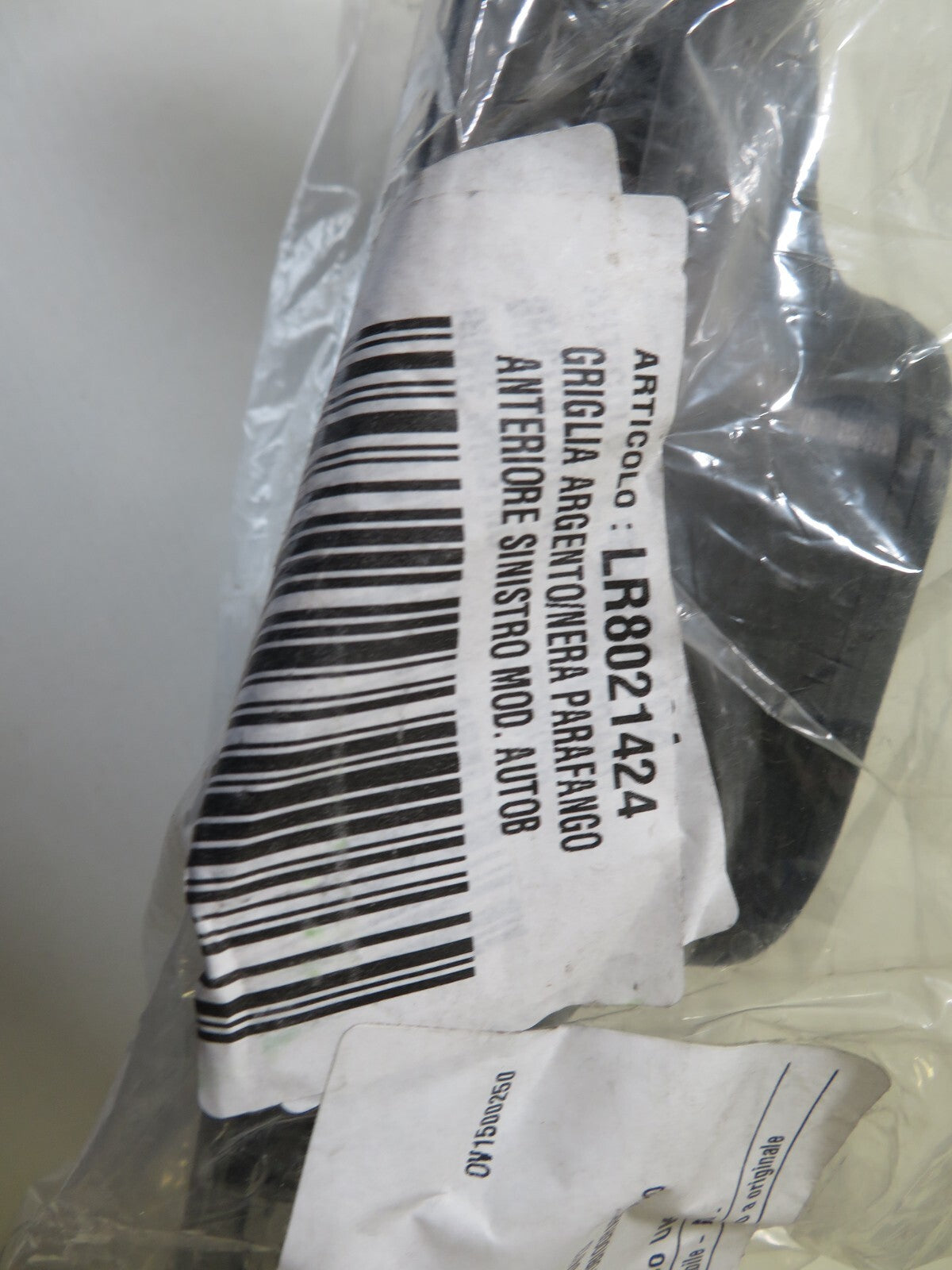 NS PASSENGER SIDE VENT GRILLE FOR RANGE ROVER SPORT L320 LR8021424 09-13