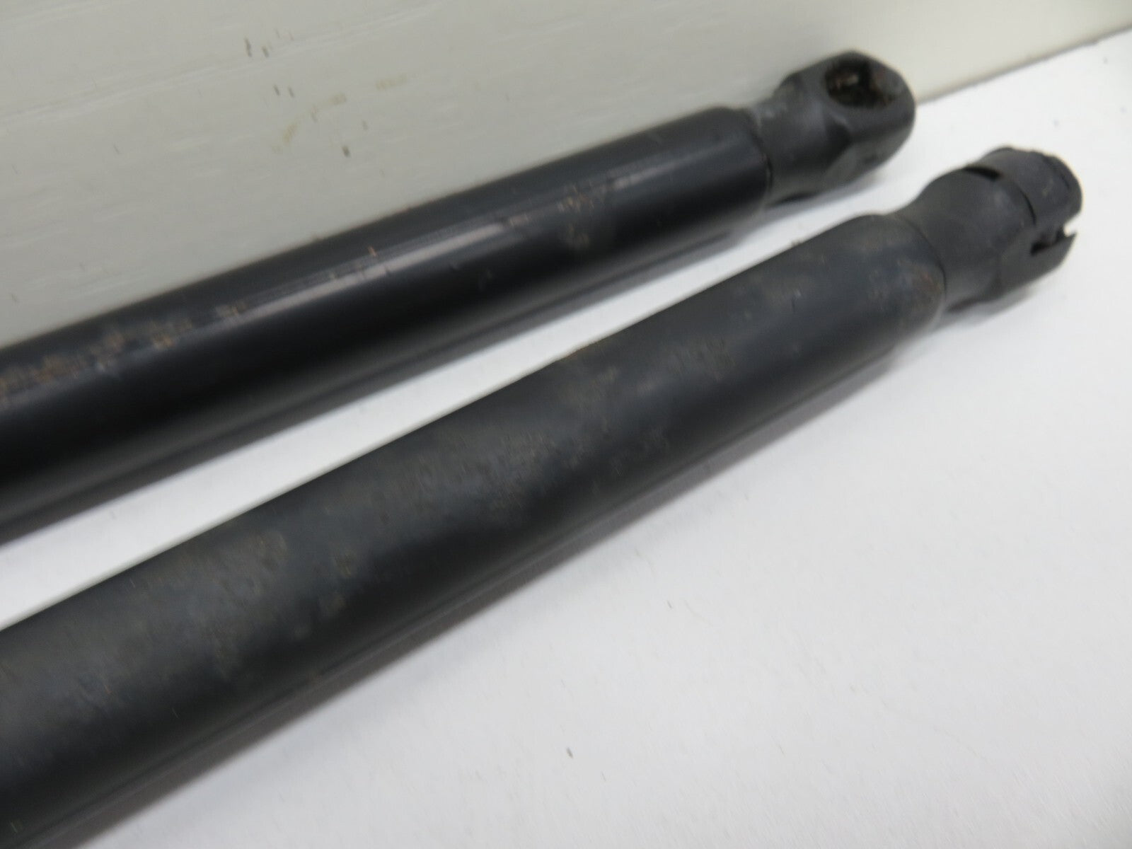 FORD FIESTA MK7 ST180 TAILGATE BOOT STRUTS PAIR 2013-2017 1549-10