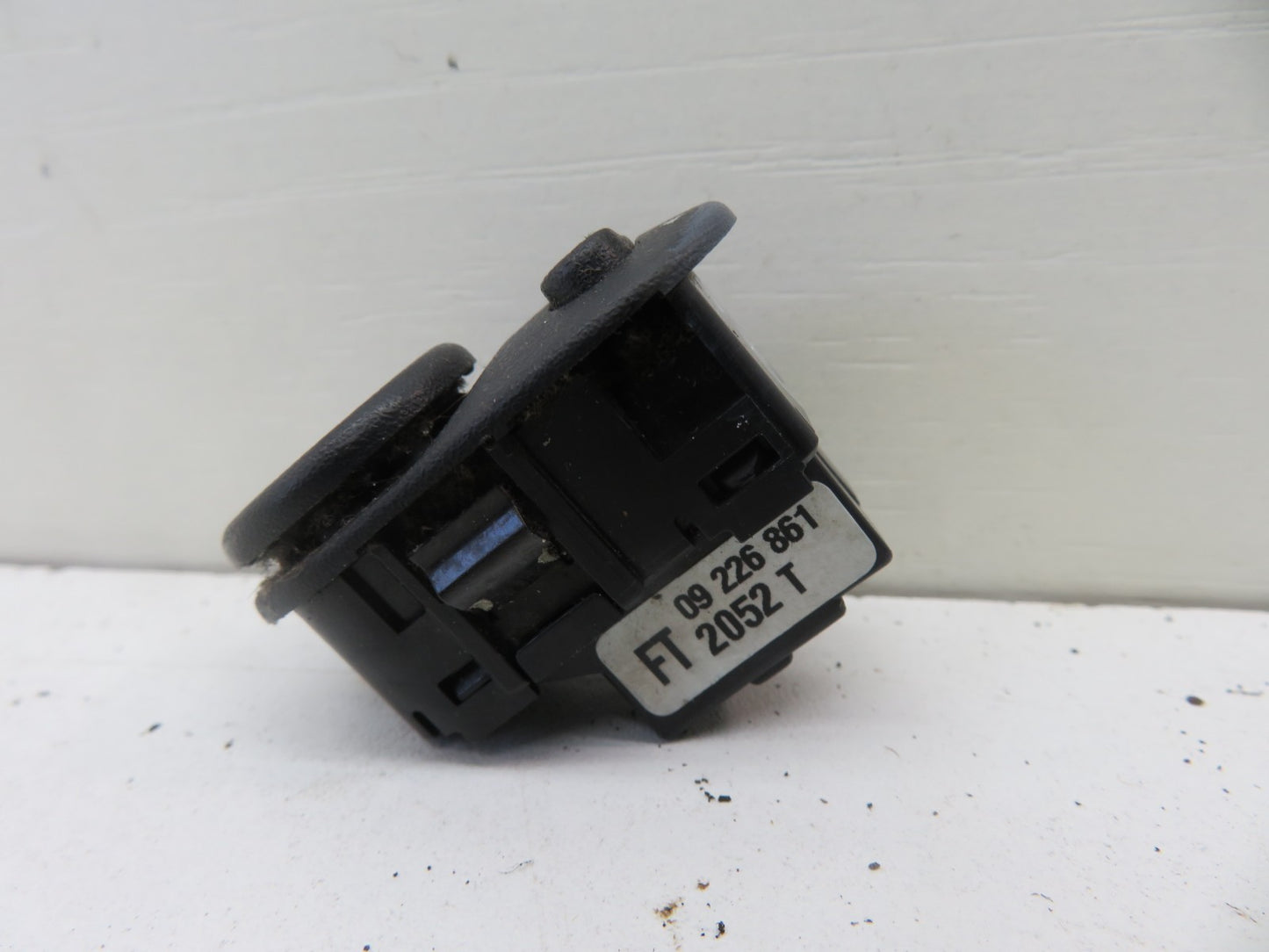 VAUXHALL ZAFIRA A MIRROR CONTROL SWITCH 09226861 ASTRA MERIVA 1999-2005 1353-12