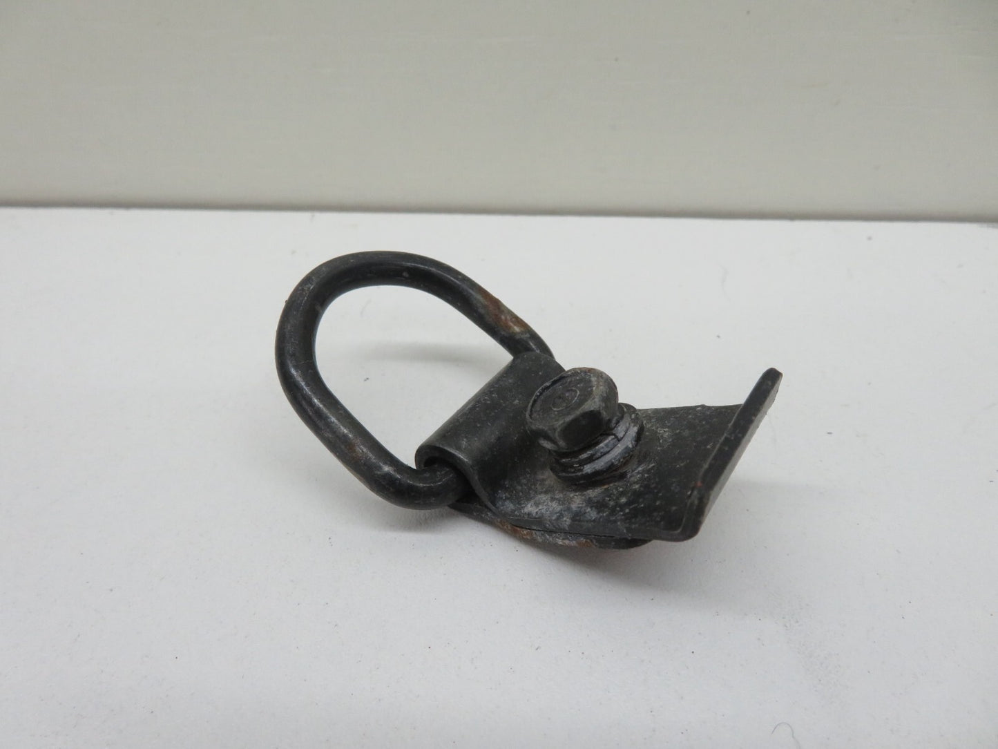 HONDA CRV MK2 REAR BOOT TIE HOOK 2002-2006 #1211-28