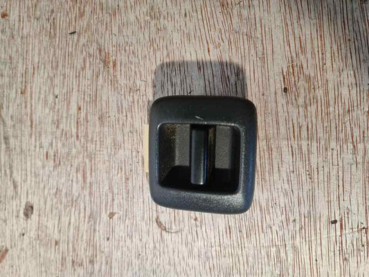 TOYOTA RAV 4 REAR WINDOW SWITCH 1995-1999 MK1 A05