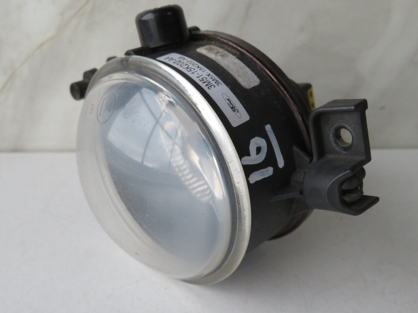 FORD C-MAX NS PASSENGER SIDE FOG LIGHT 3M51-15K202-AA 2002-2008 A1420-16