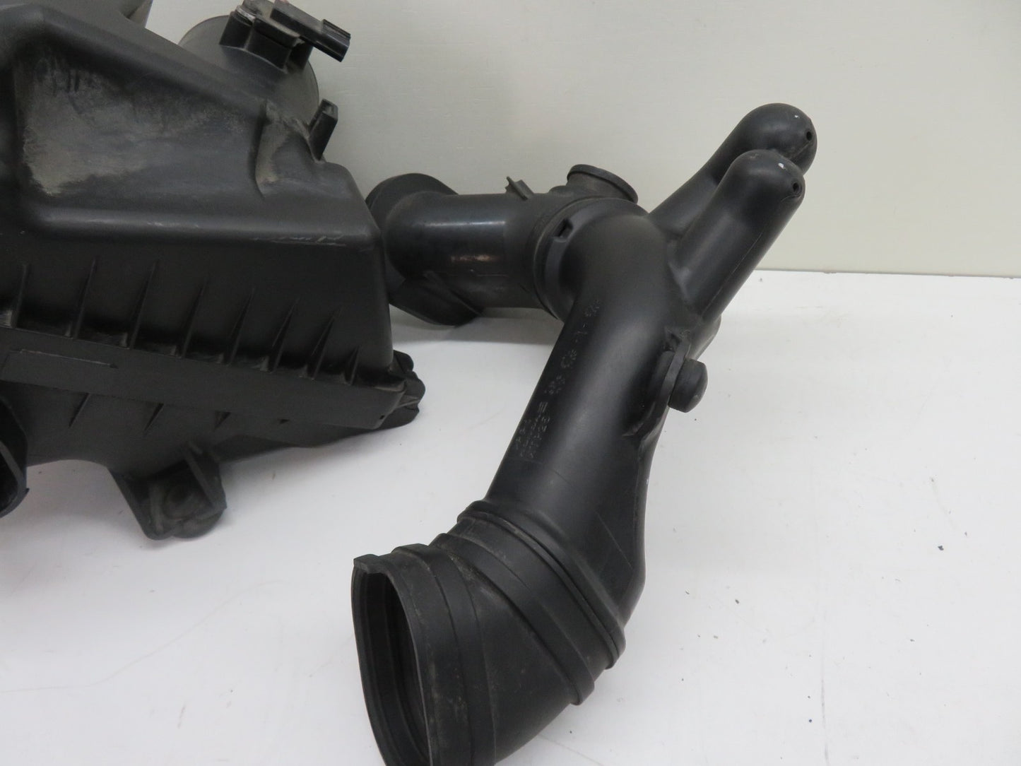 HONDA CIVIC MK8 2.2 DIESEL AIR FILTER BOX  2006-2011 1549-1