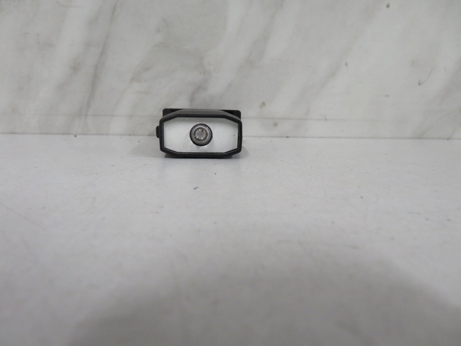 BMW 5 SERIES E39 RECHARGABLE LIGHT WITH SOCKET 1996-2003 A1500-11