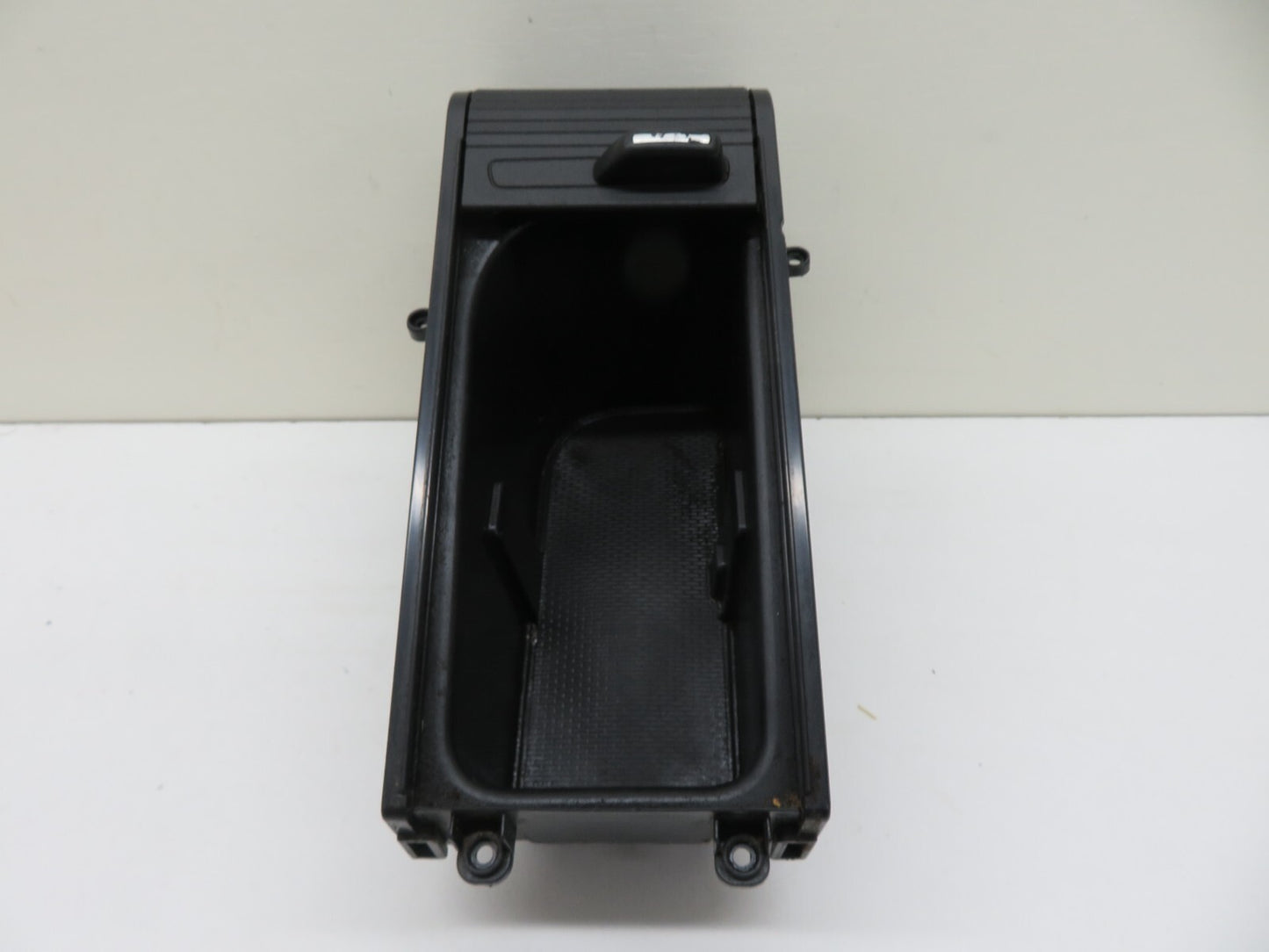 HYUNDAI I40 CENTER CONSOLE STORAGE SLIDE TRAY 84603-3Z410 2011-2015 A581-8
