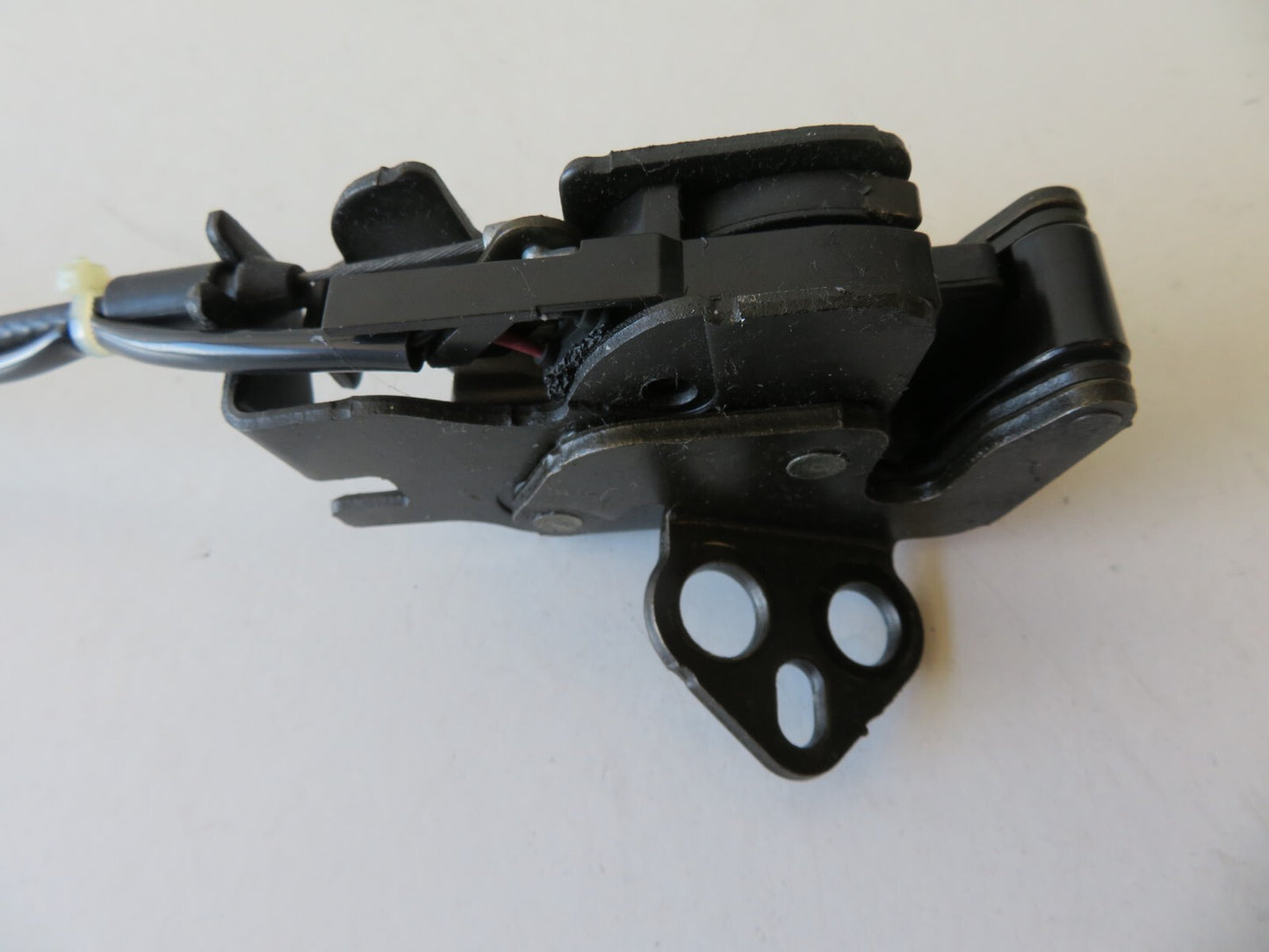 MAZDA RX8 NSR TOP DOOR LOCK CATCH 2003-2008 AMS1403 SA