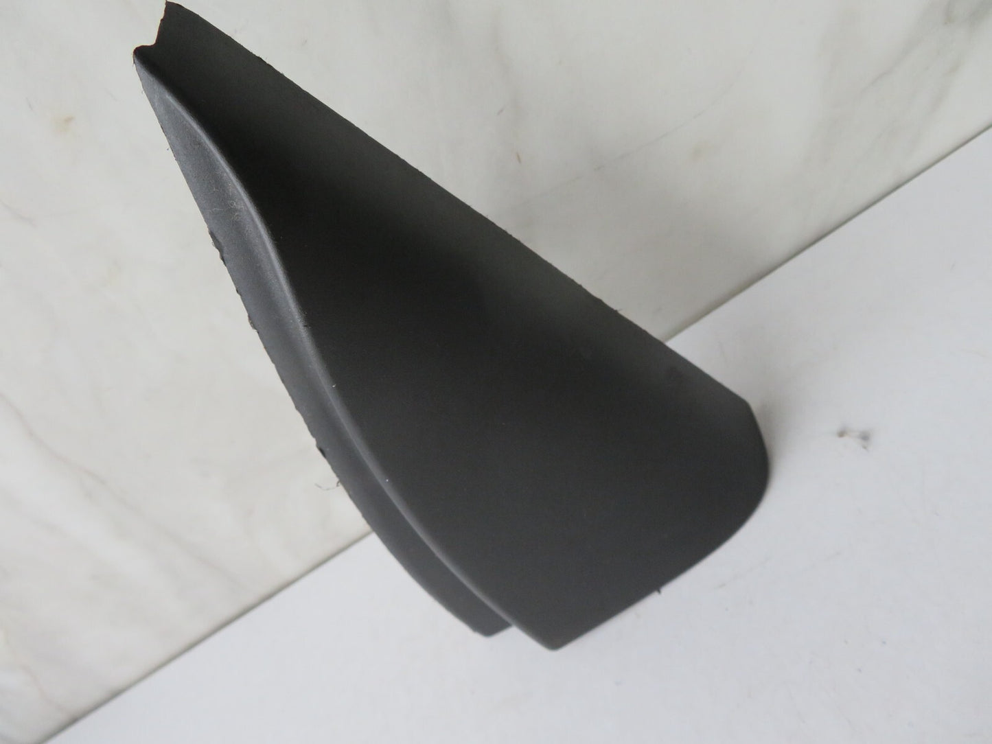 HYUNDAI I10 OSF INTERIOR QUARTER TRIM 87661-0X000 2008-2012 A1632-27