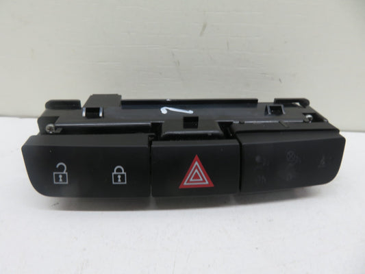 VAUXHALL INSIGNIA HAZARD SWITCH CENTRAL LOCKING 13324594 2008-2013 1155-7