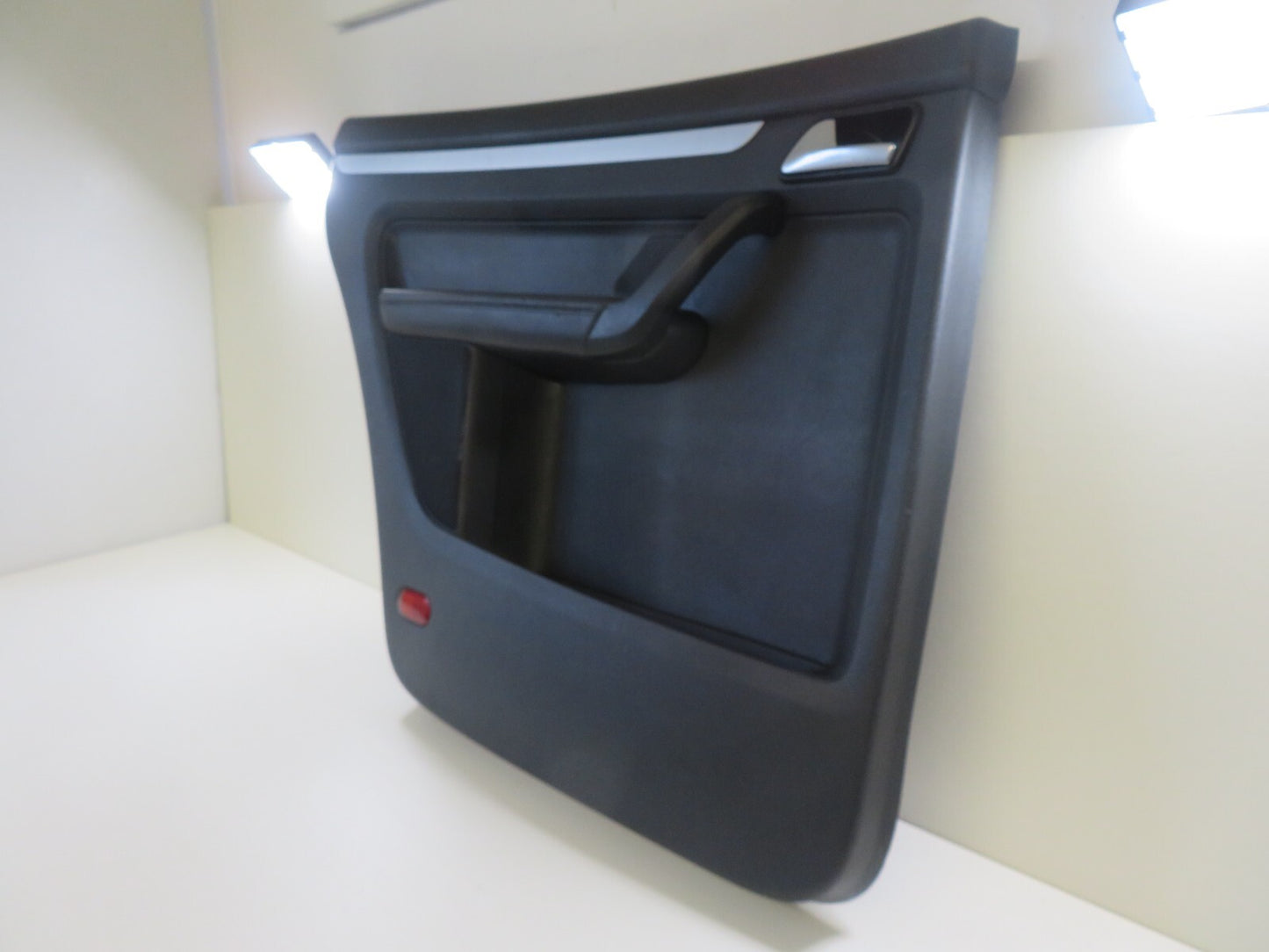 VOLKSWAGEN VW TOURAN NSR PASSENGER REAR DOOR CARD 1T0867211 2003-2010