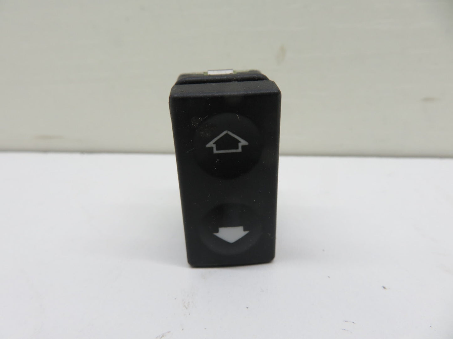 BMW E36 3 SERIES REAR WINDOW SWITCH 1991-1998 17**-10