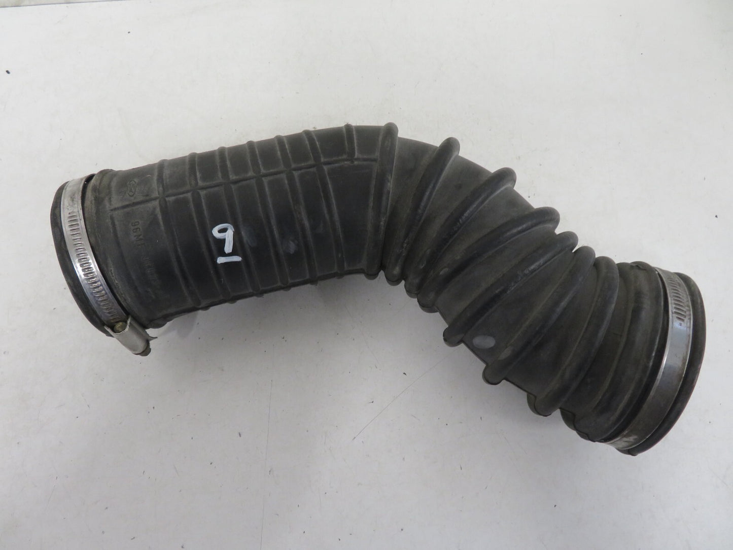 FORD PUMA AIR INTAKE PIPE 96MF-9C623-AE 1997-2002 1350-8