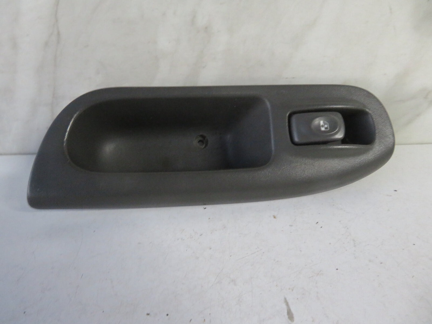 RENAULT SCENIC MK1 NS PASSENGER WINDOW SWITCH 7700431172 1999-2003 MIX1630-9