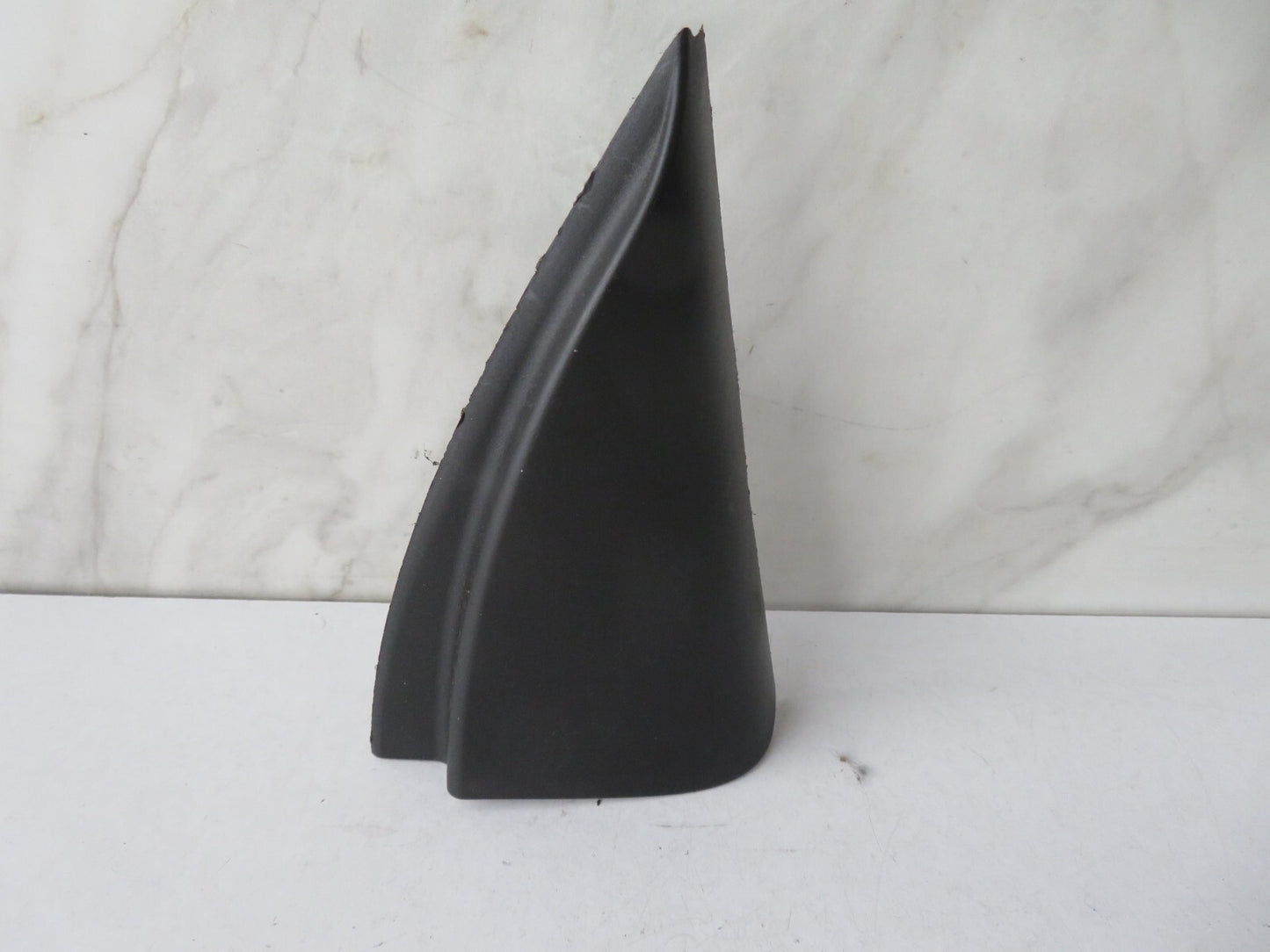 HYUNDAI I10 OSF INTERIOR QUARTER TRIM 87661-0X000 2008-2012 A1632-27