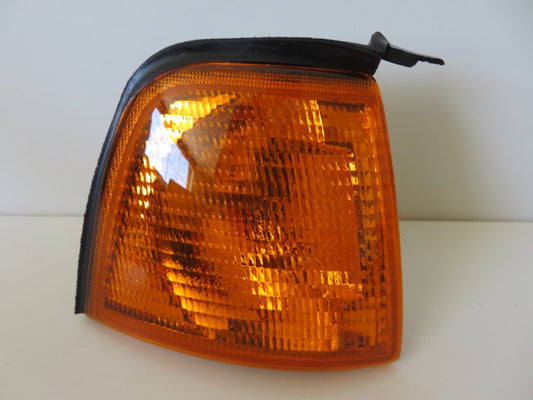 OS DRIVER FRONT INDICATOR LIGHT FOR AUDI 80 441-1505R-UE-Y 1986-1991