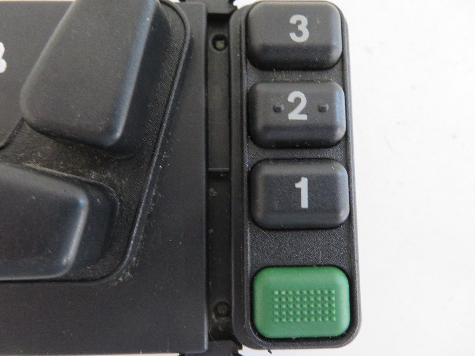 MERCEDES BENZ ML270 W163 NS PASSENGER SEAT SWITCHES 0365458428 02-05 MIX1010-14