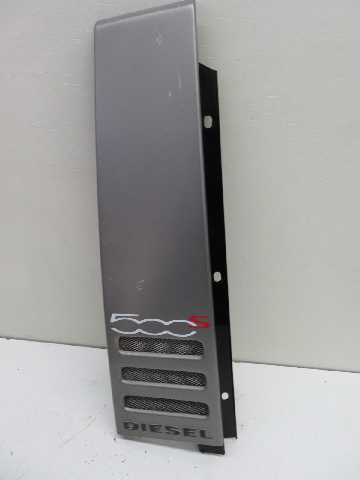 FIAT 500 OS DRIVER DIESEL EDITION DOOR TRIM 2010-2013 1609-9