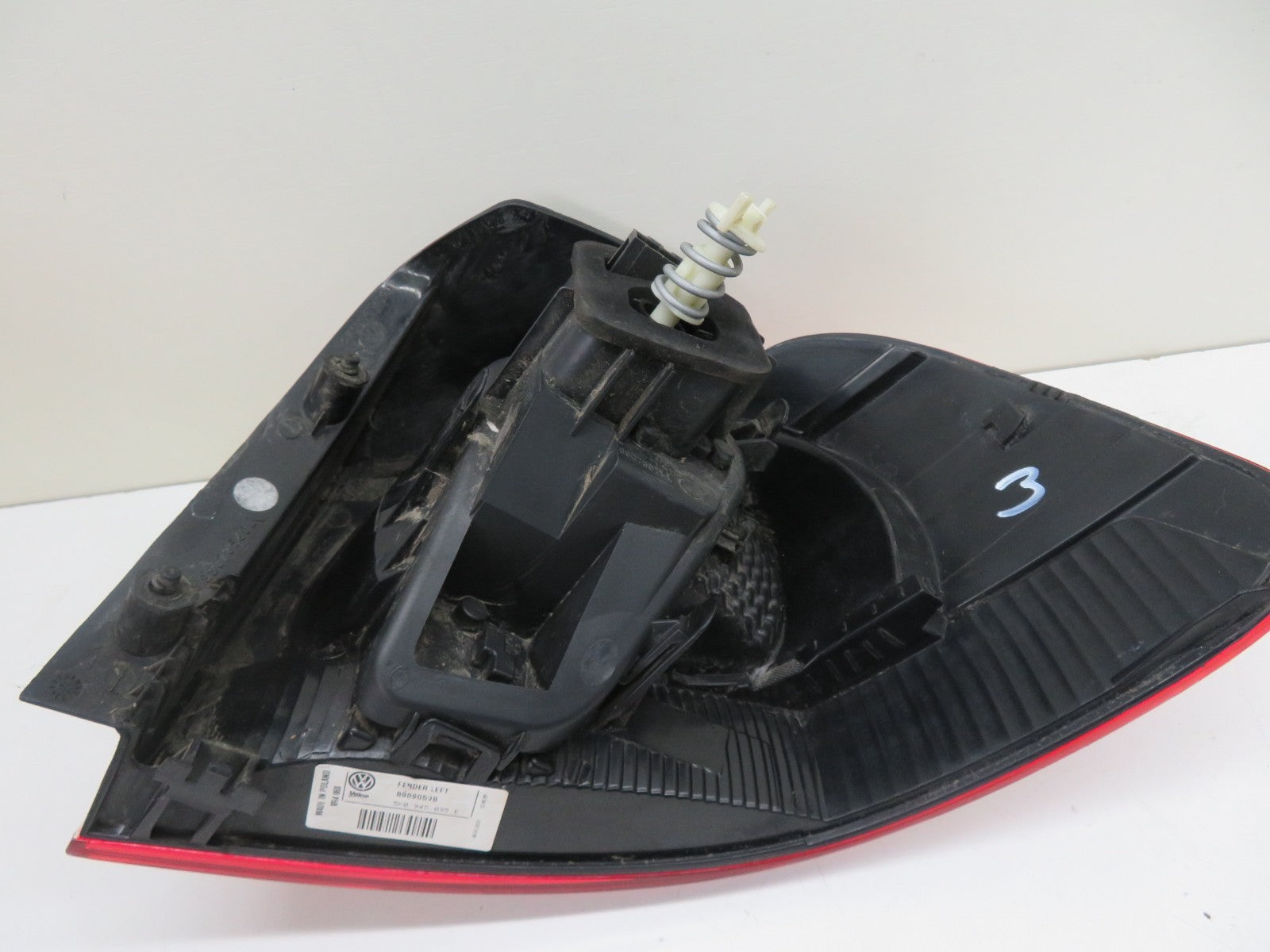 VW GOLF MK6 NS PASSENGER REAR TAIL LIGHT 5K0945095E 2009-2013 REF-3