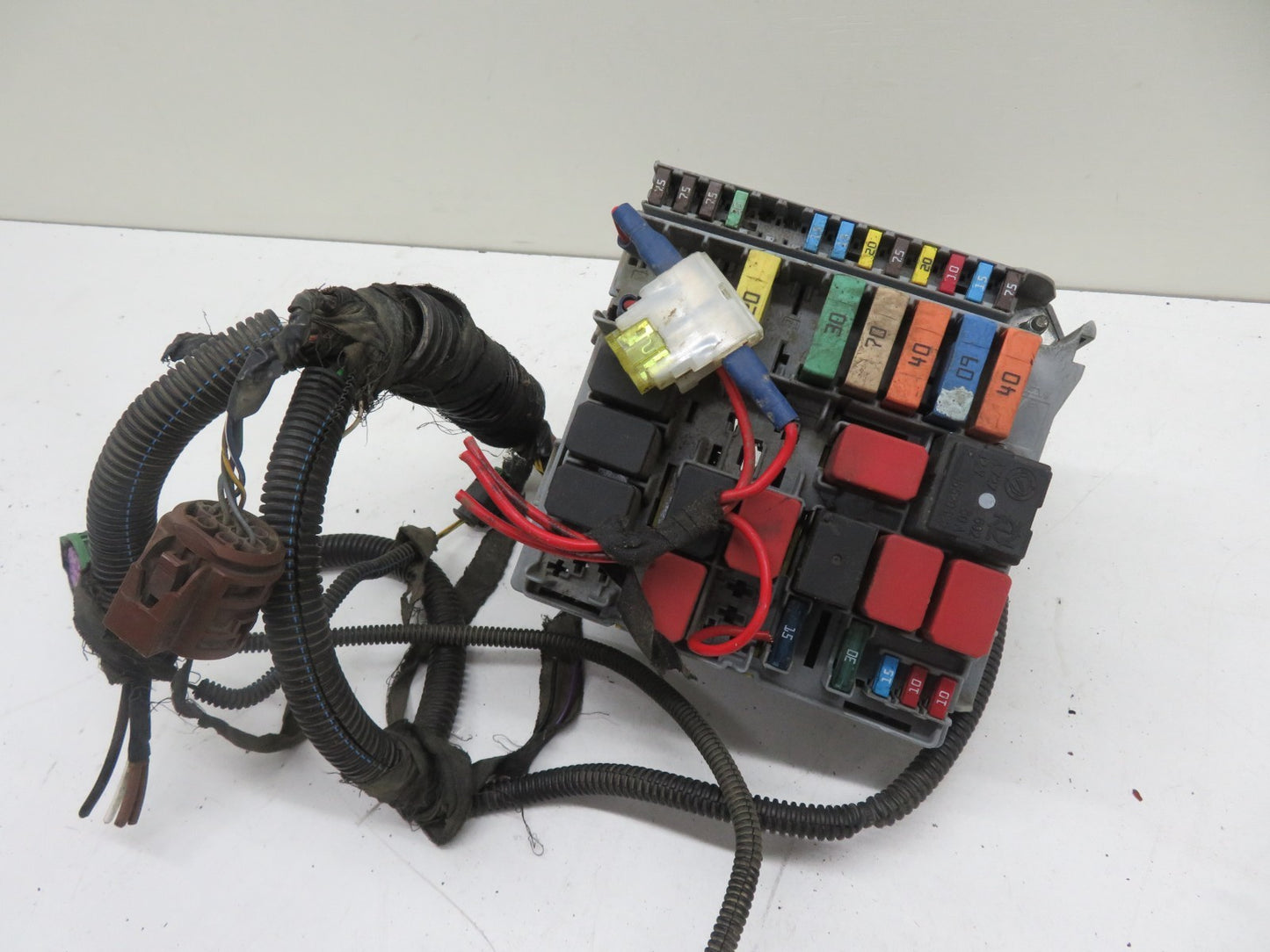 FIAT 500 ENGINE BAY FUSE BOX 51781452 2007-2012 1854-11