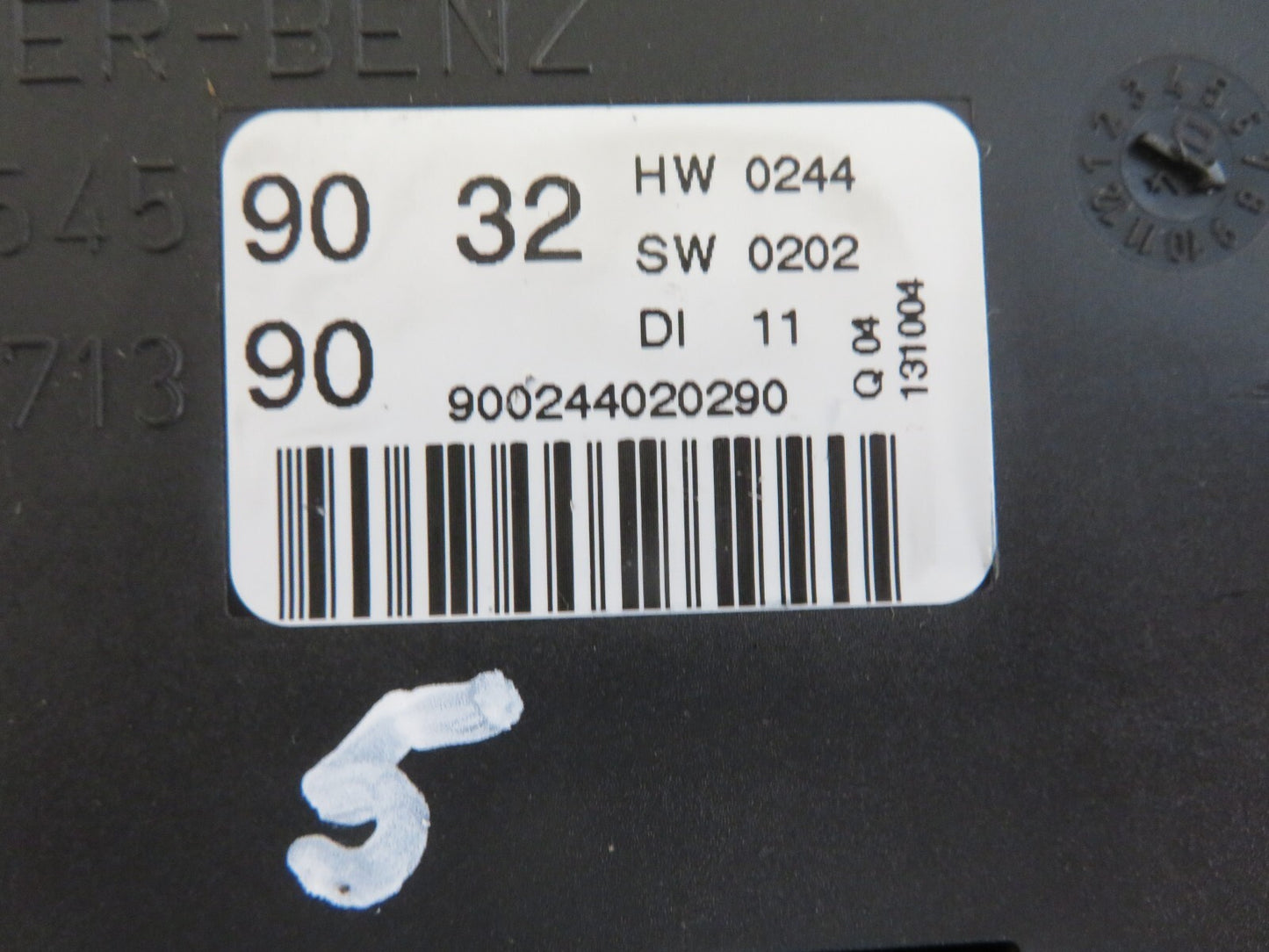 MERCEDES BENZ ML270 BODY CONTROL MODULE BCM A1635459032 2002-2005 MIX1010-5