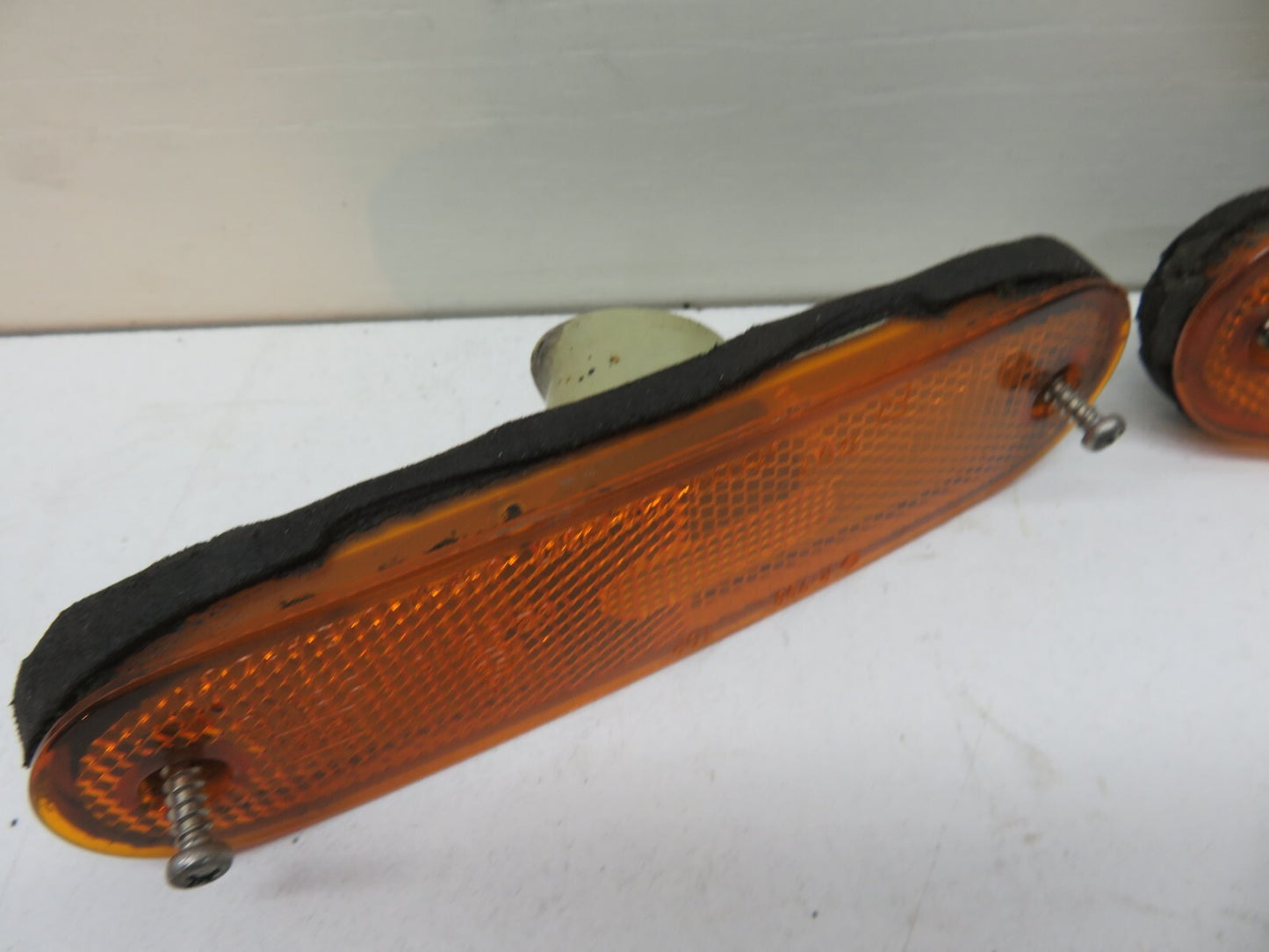 MAZDA MX5 MK1 FRONT BUMPER REFLECTORS PAIR 1989-1998 #2100-14