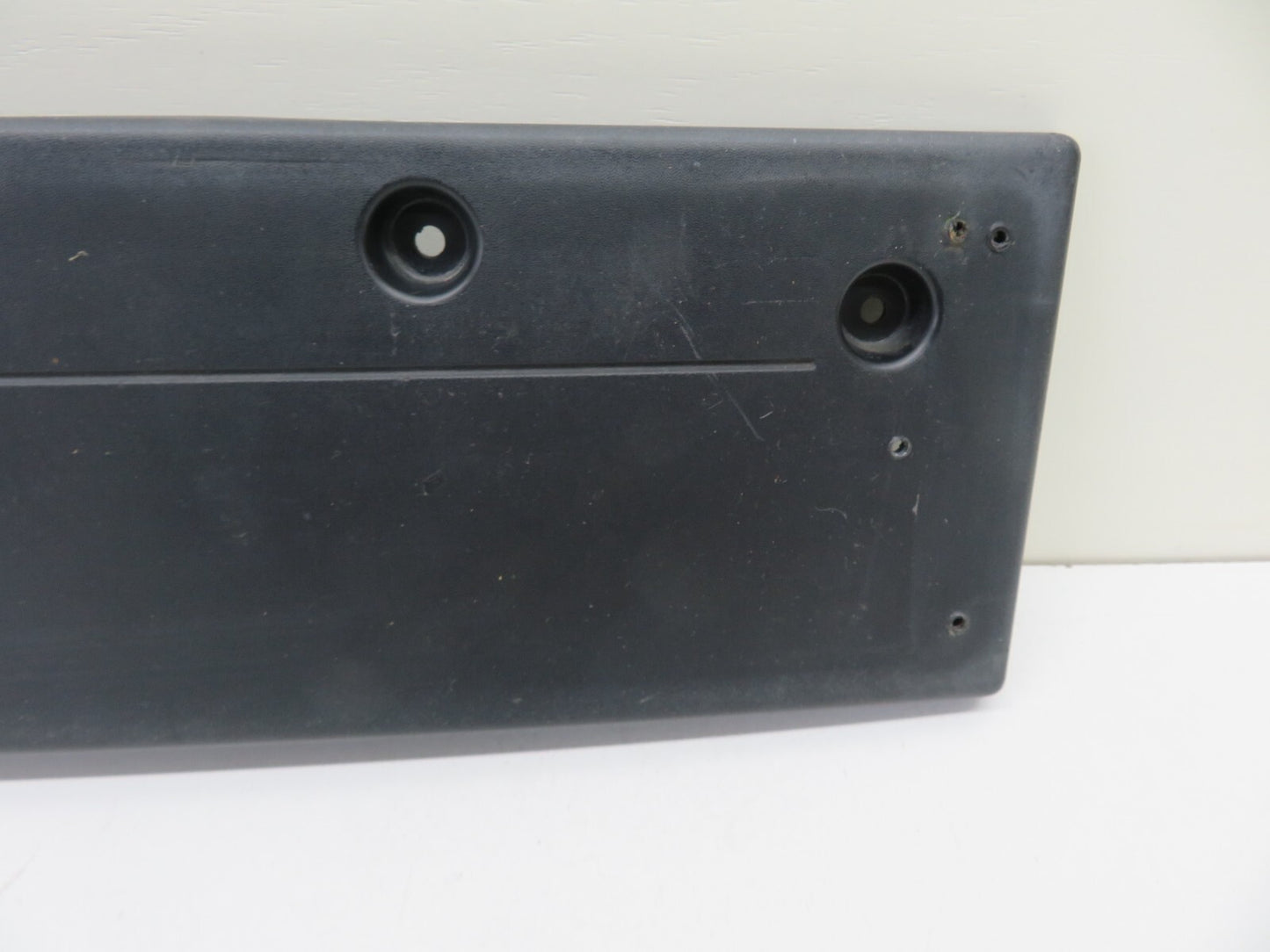 MINI COOPER S R53 FRONT NUMBERPLATE HOLDER TRIM 2001-2006