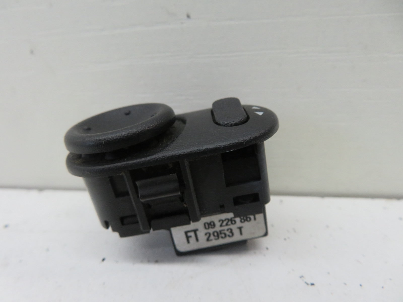 VAUXHALL ZAFIRA A MIRROR CONTROL SWITCH 09226861 ASTRA MERIVA 1999-2005 1353-11