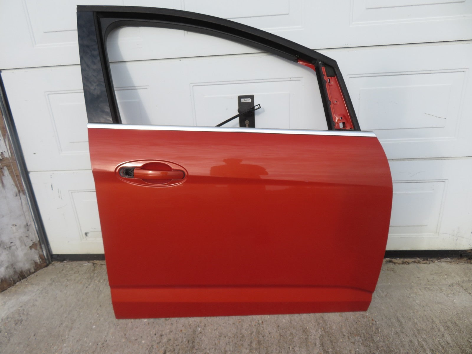 FORD CMAX C MAX OSF FRONT DRIVER DOOR IN ORANGE 2010-2015 (SEE PHOTOS)