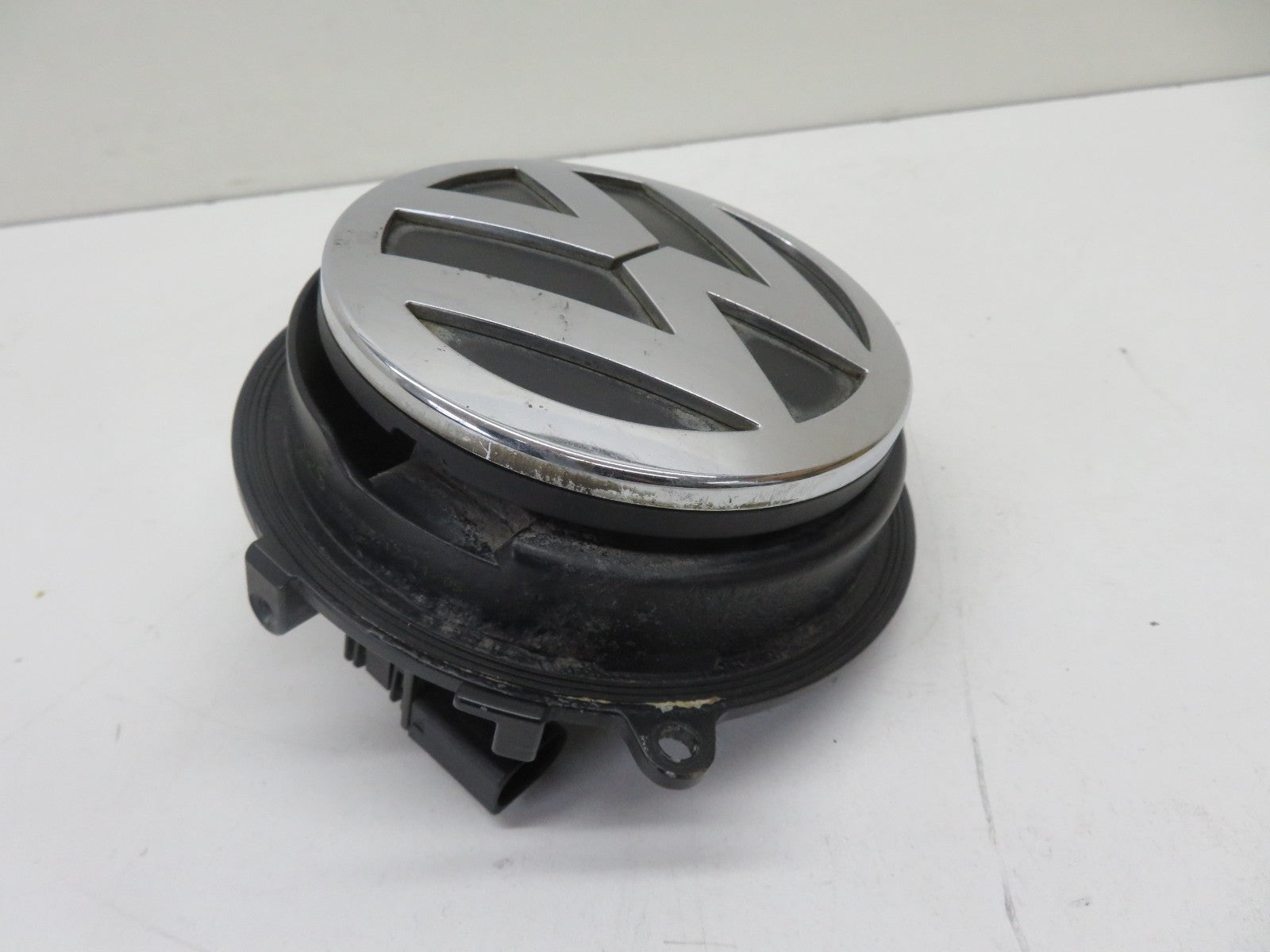 VW GOLF MK6 REAR BOOT HANDLE SWITCH 1K0827469E 2009-2013 1500-9