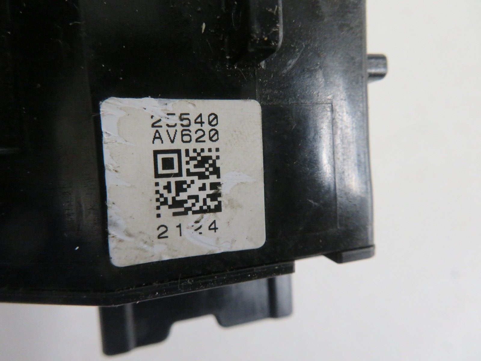 NISSAN ALMERA TINO INDICATOR STALK 25540-AV620 2000-2006 MISC1634-11