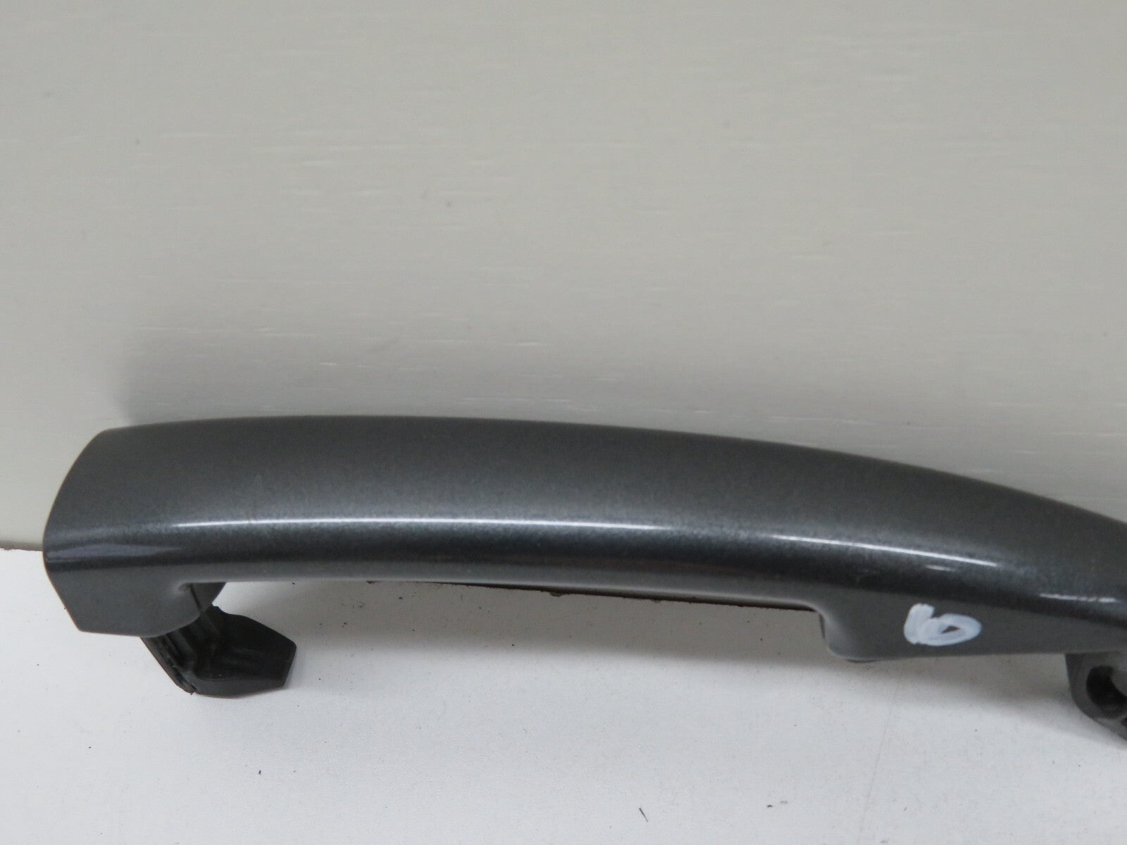 PEUGEOT 3008 OS DRIVER EXTERNAL DOOR HANDLE GREY 2008-2016 1338-10
