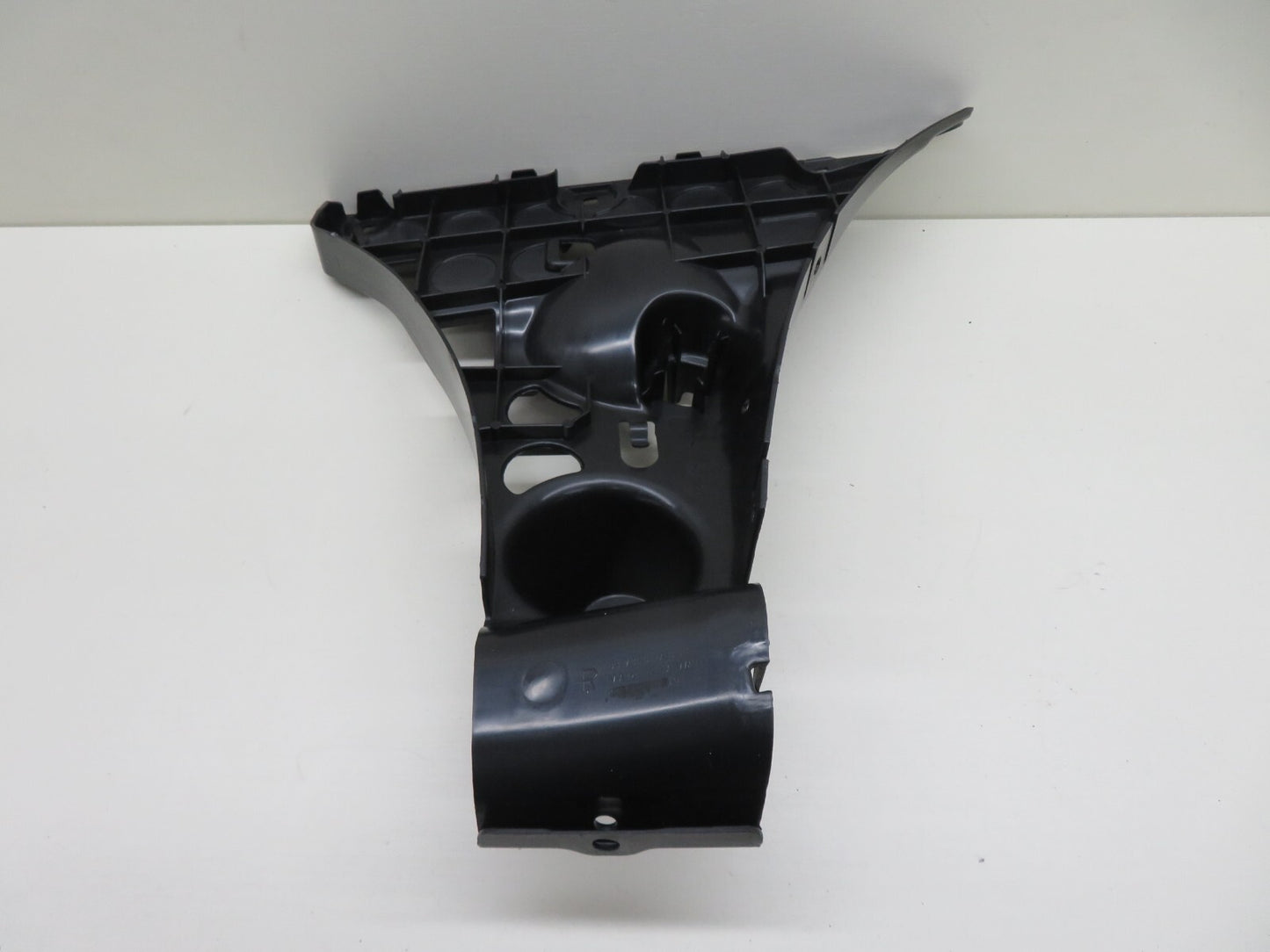OSR RIGHT REAR BUMPER BRACKET FOR BMW E60 BM0461053 2002-2010