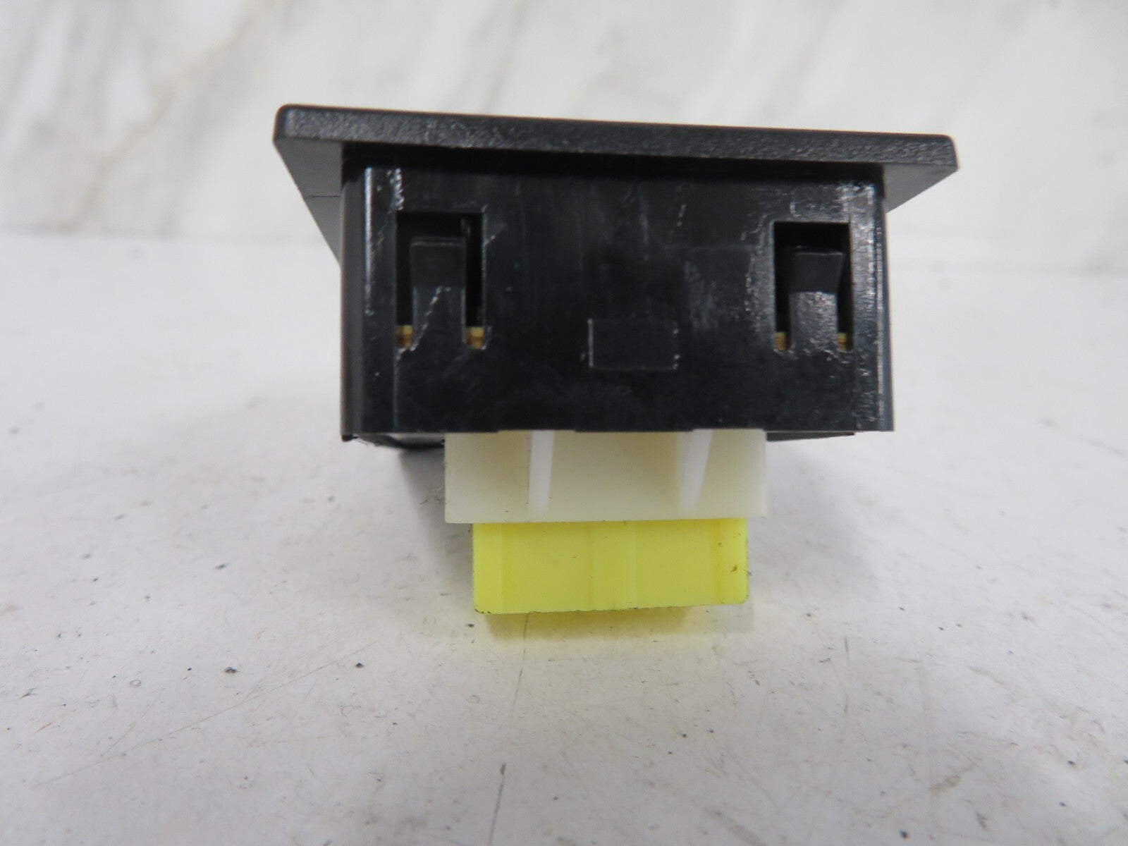 SUZUKI SWIFT MIRROR CONTROL SWITCH 1988-2002 1439-17